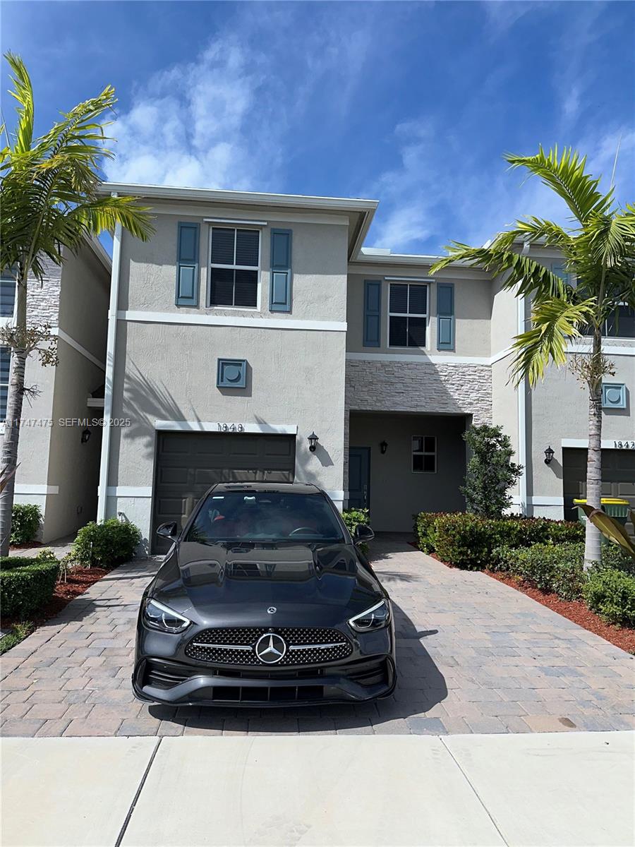 1848 SE 7 Terrace