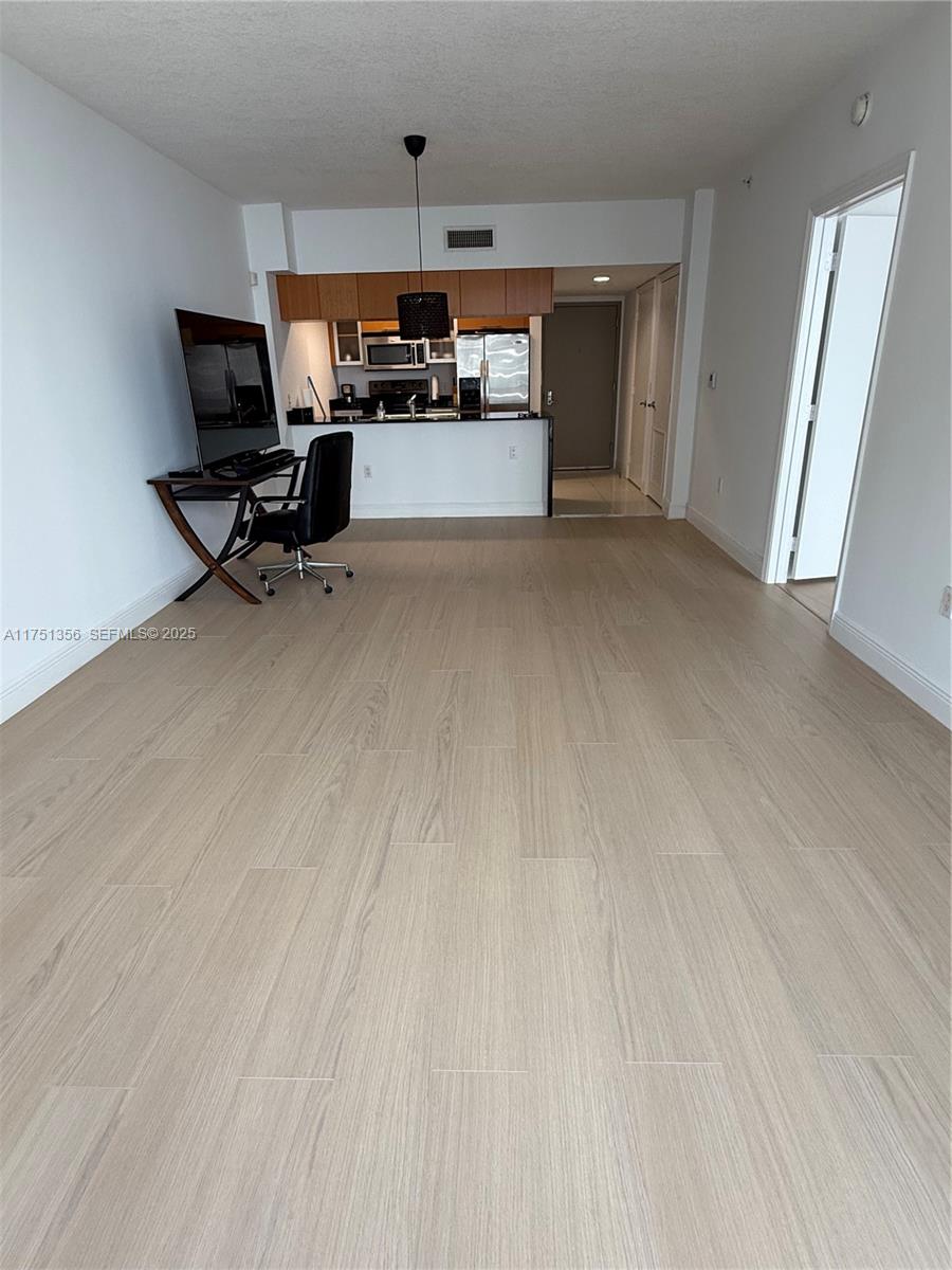 1750 N Bayshore Drive