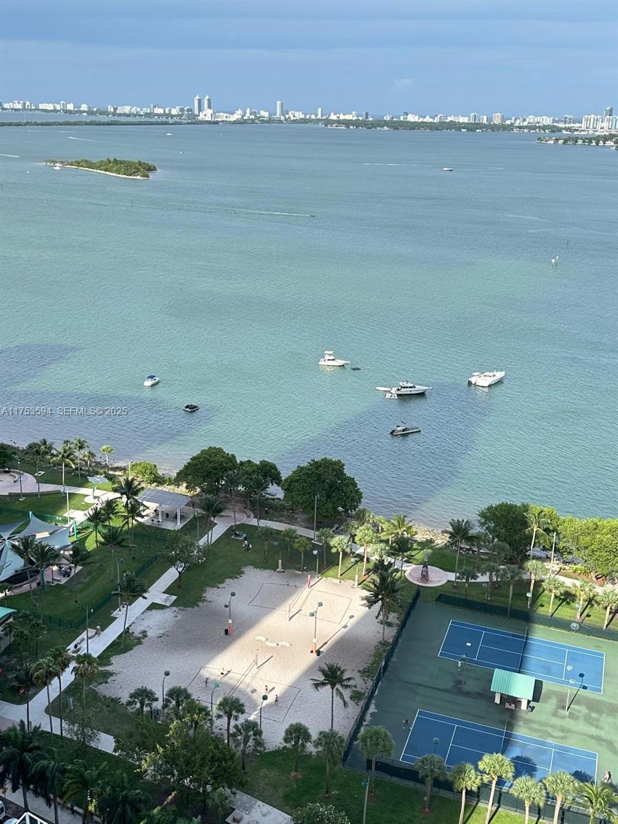 1750 N Bayshore Drive