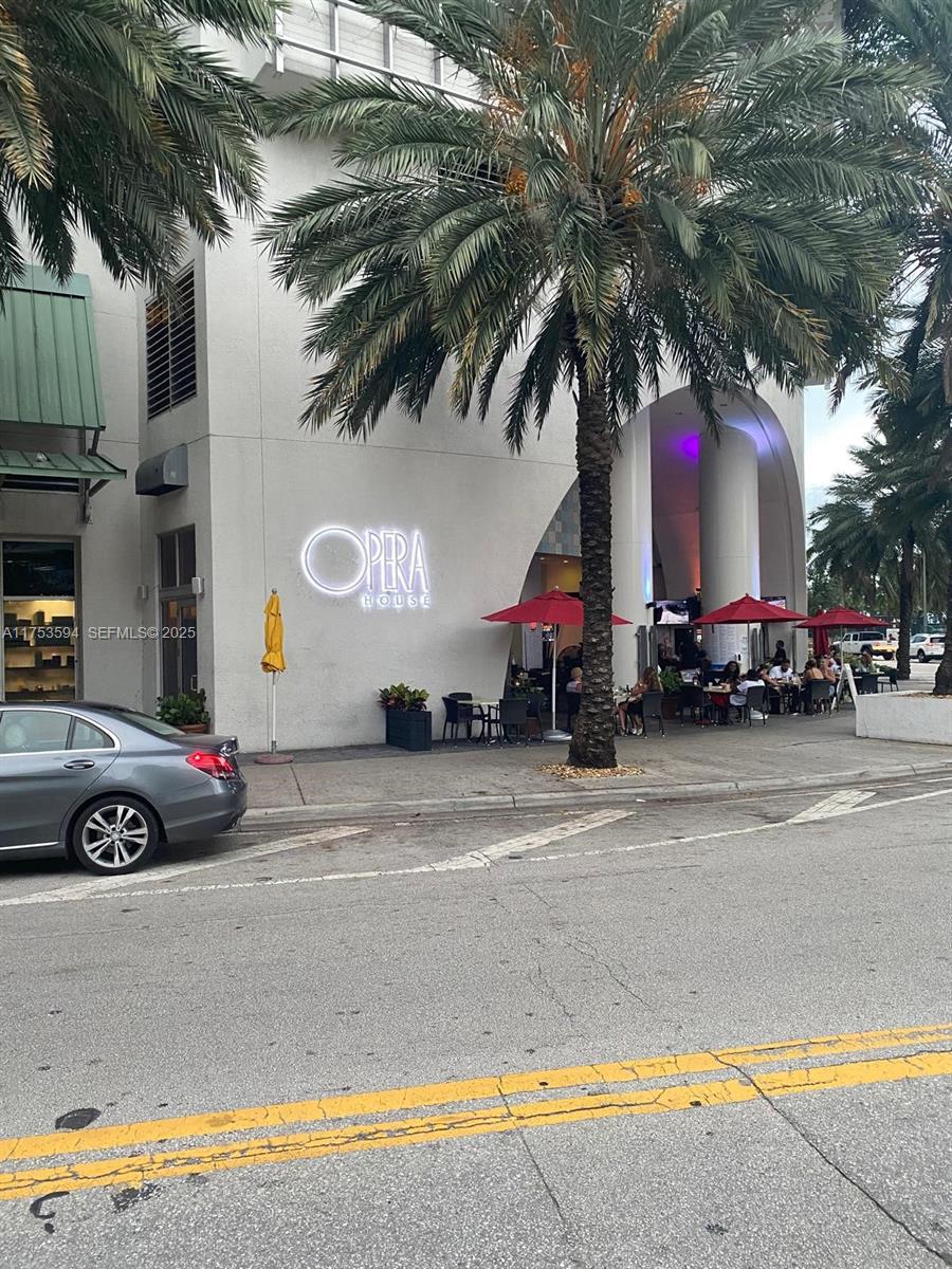1750 N Bayshore Drive