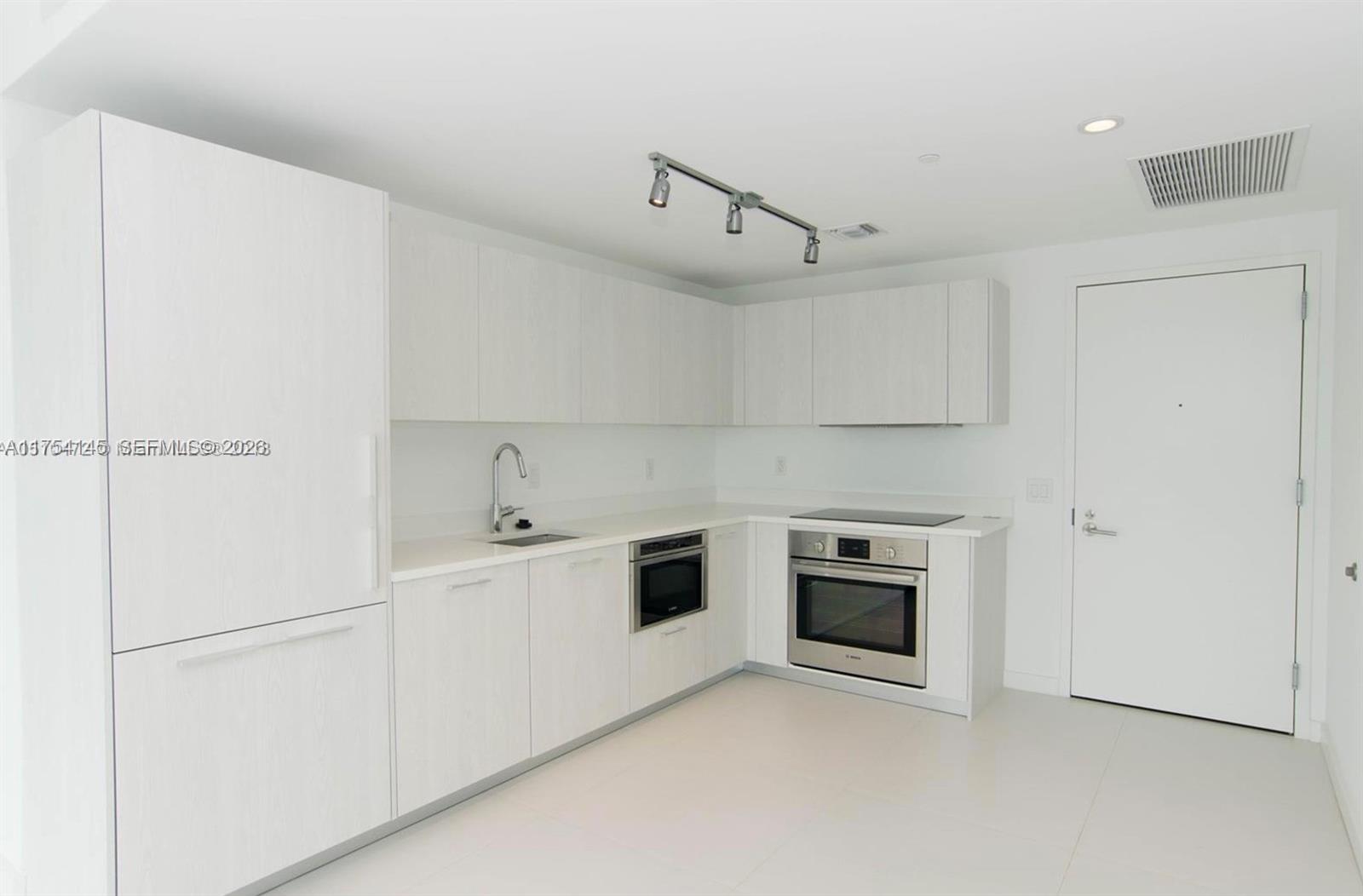 501 NE 31st Street