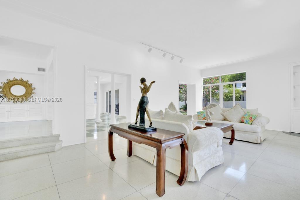 5861 La Gorce Drive