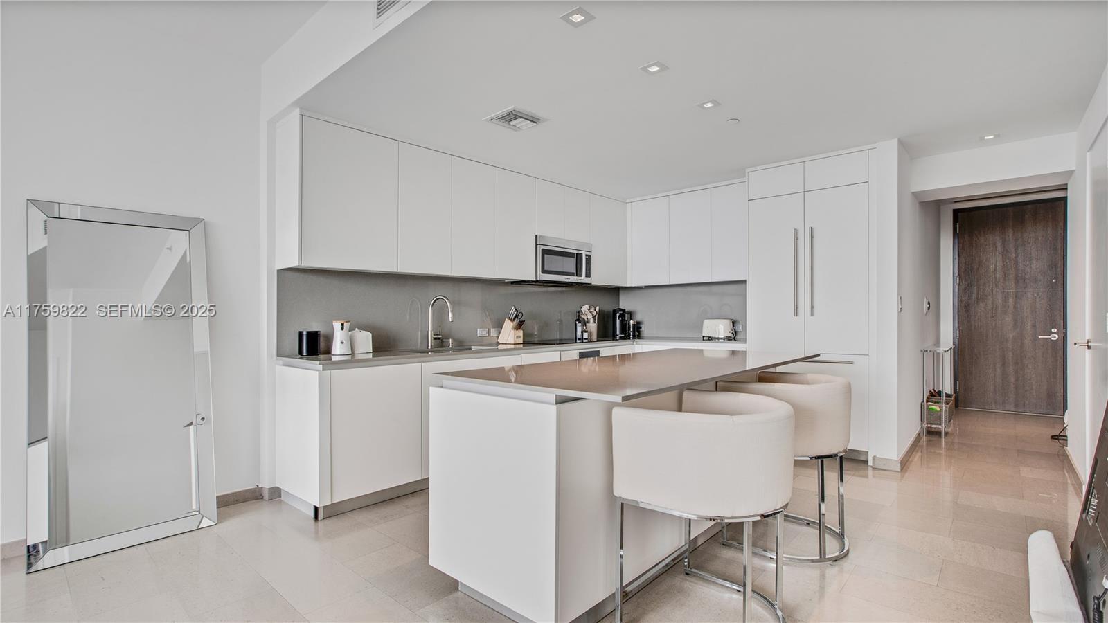 88 SW 7th Street