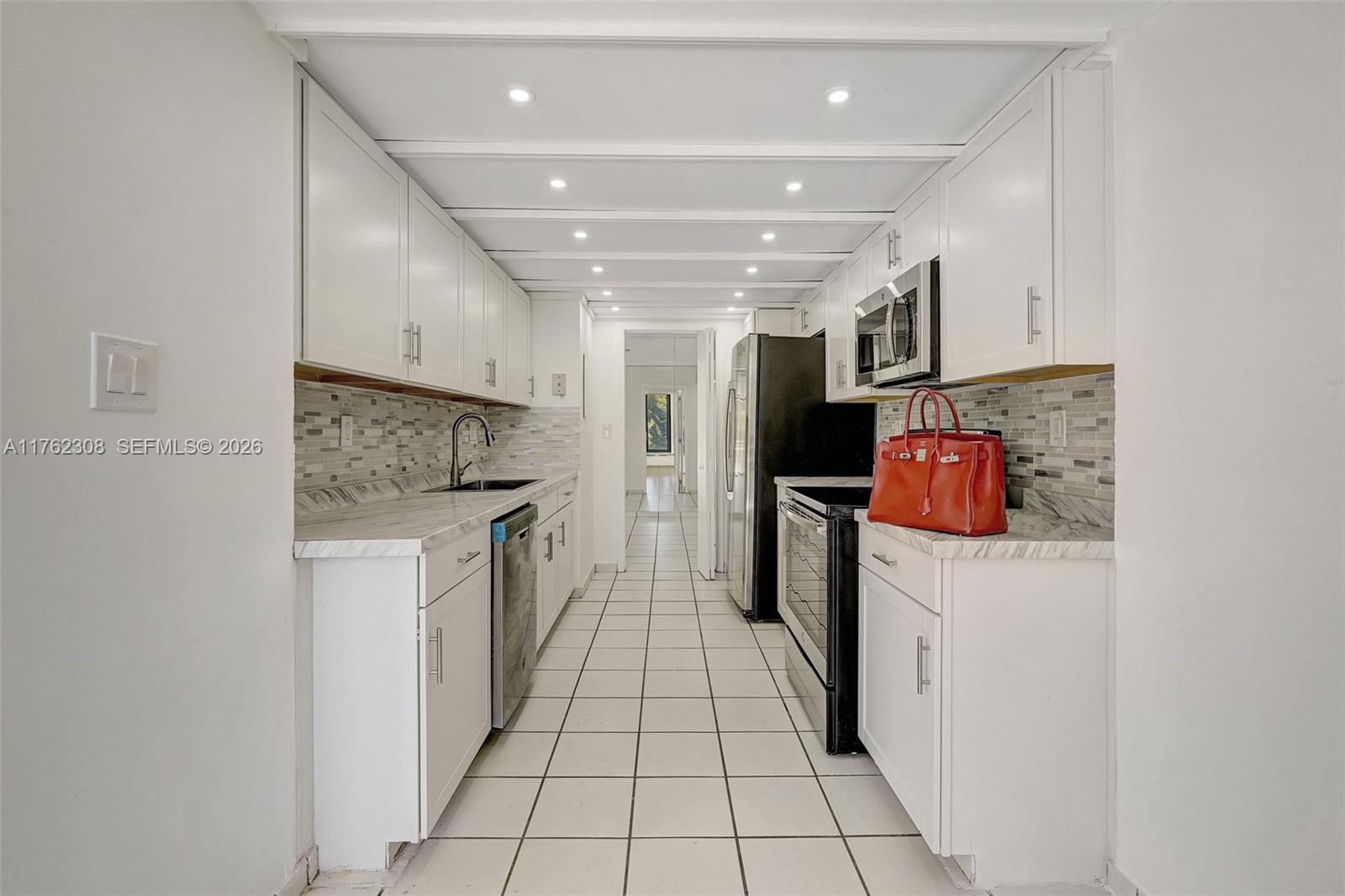 4000 Towerside Terrace