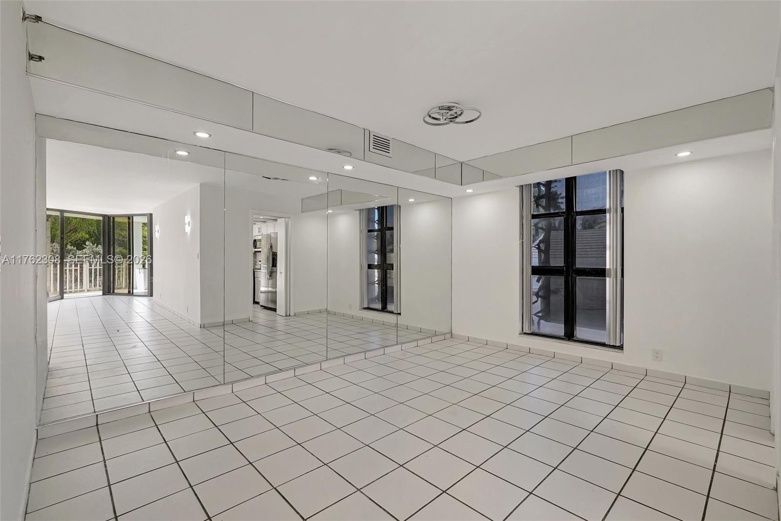 4000 Towerside Terrace