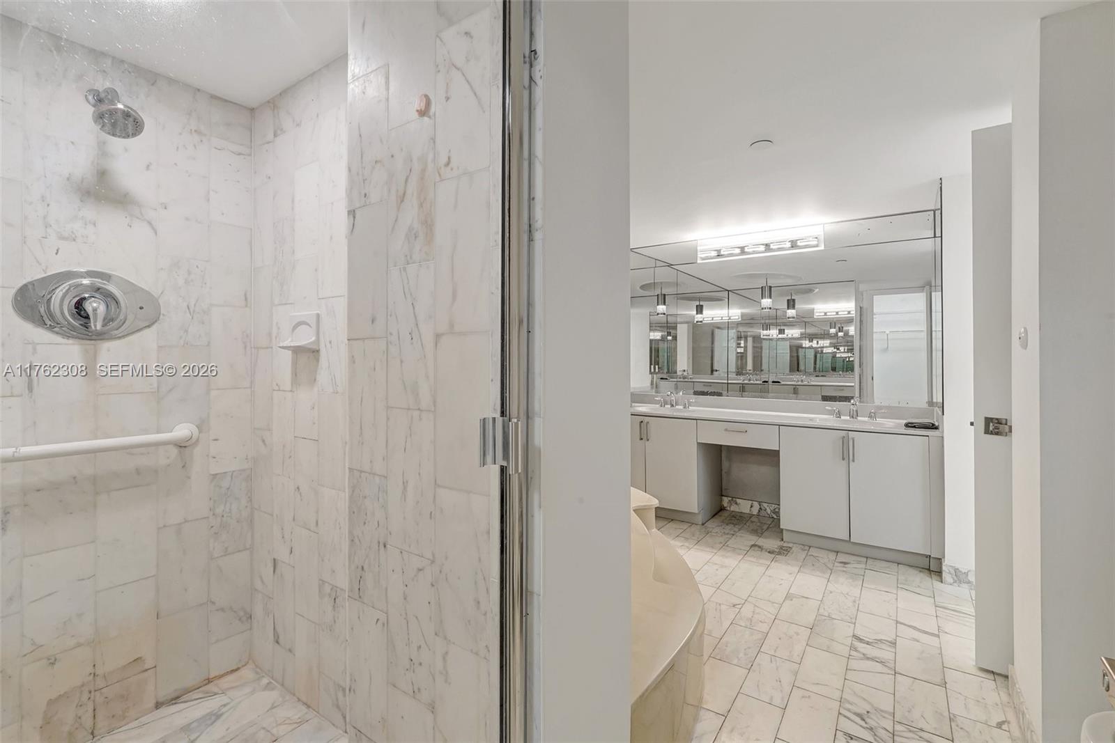 4000 Towerside Terrace