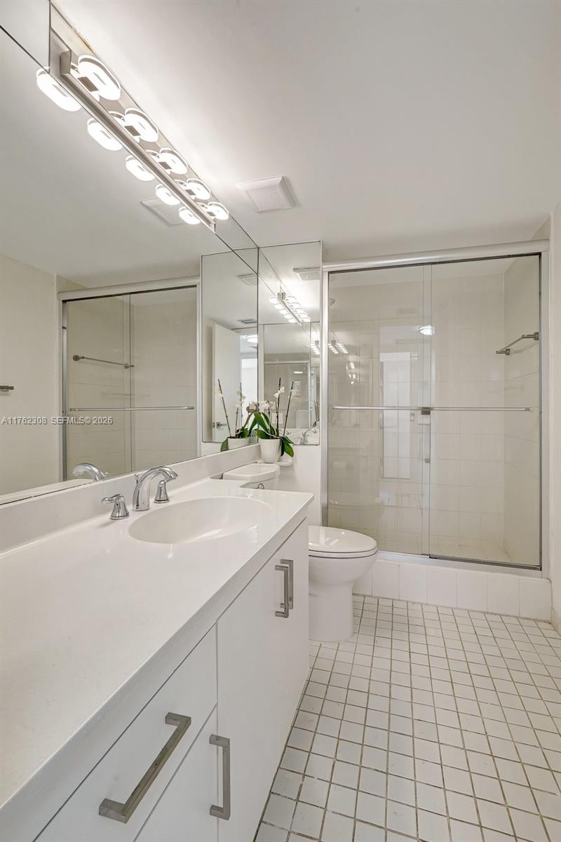 4000 Towerside Terrace