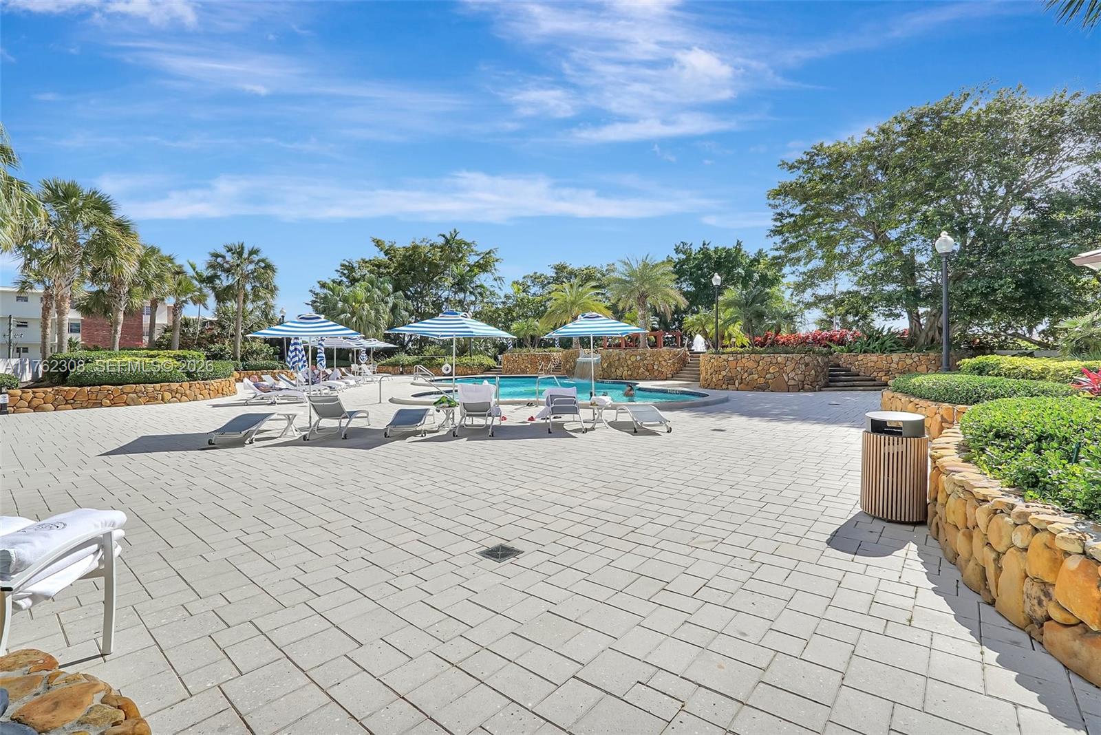 4000 Towerside Terrace