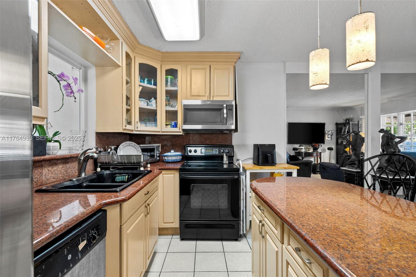 5810 SW 22nd Street