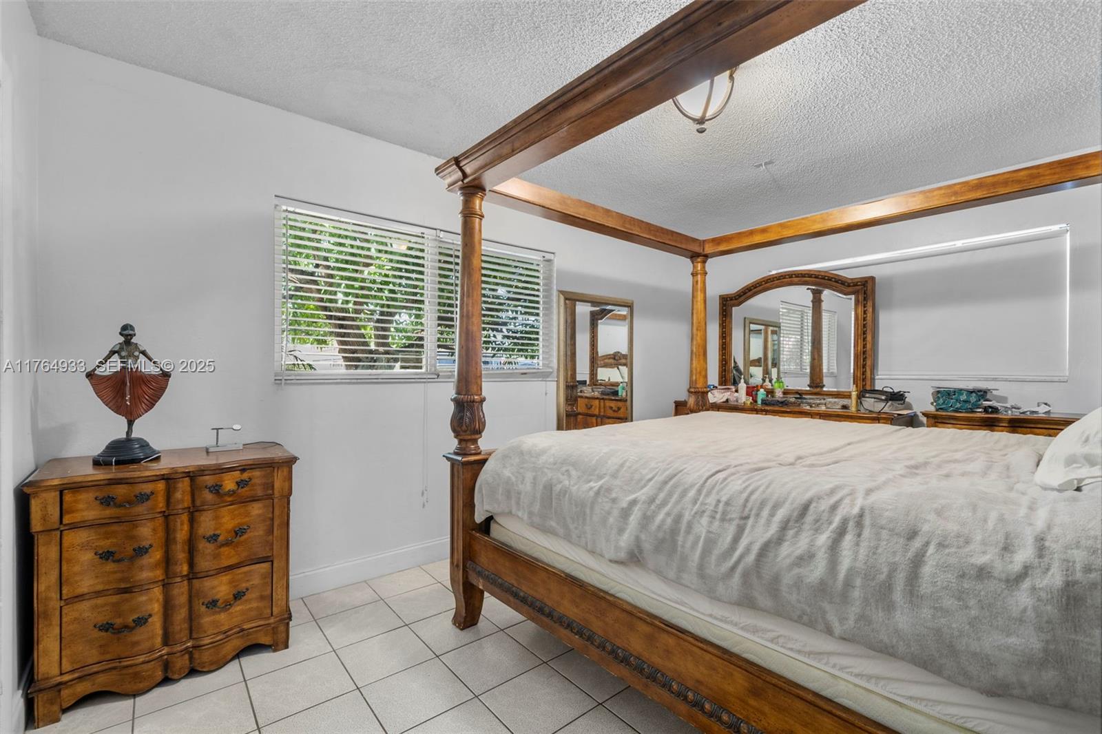 5810 SW 22nd Street