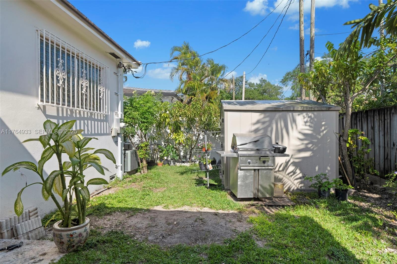 5810 SW 22nd Street