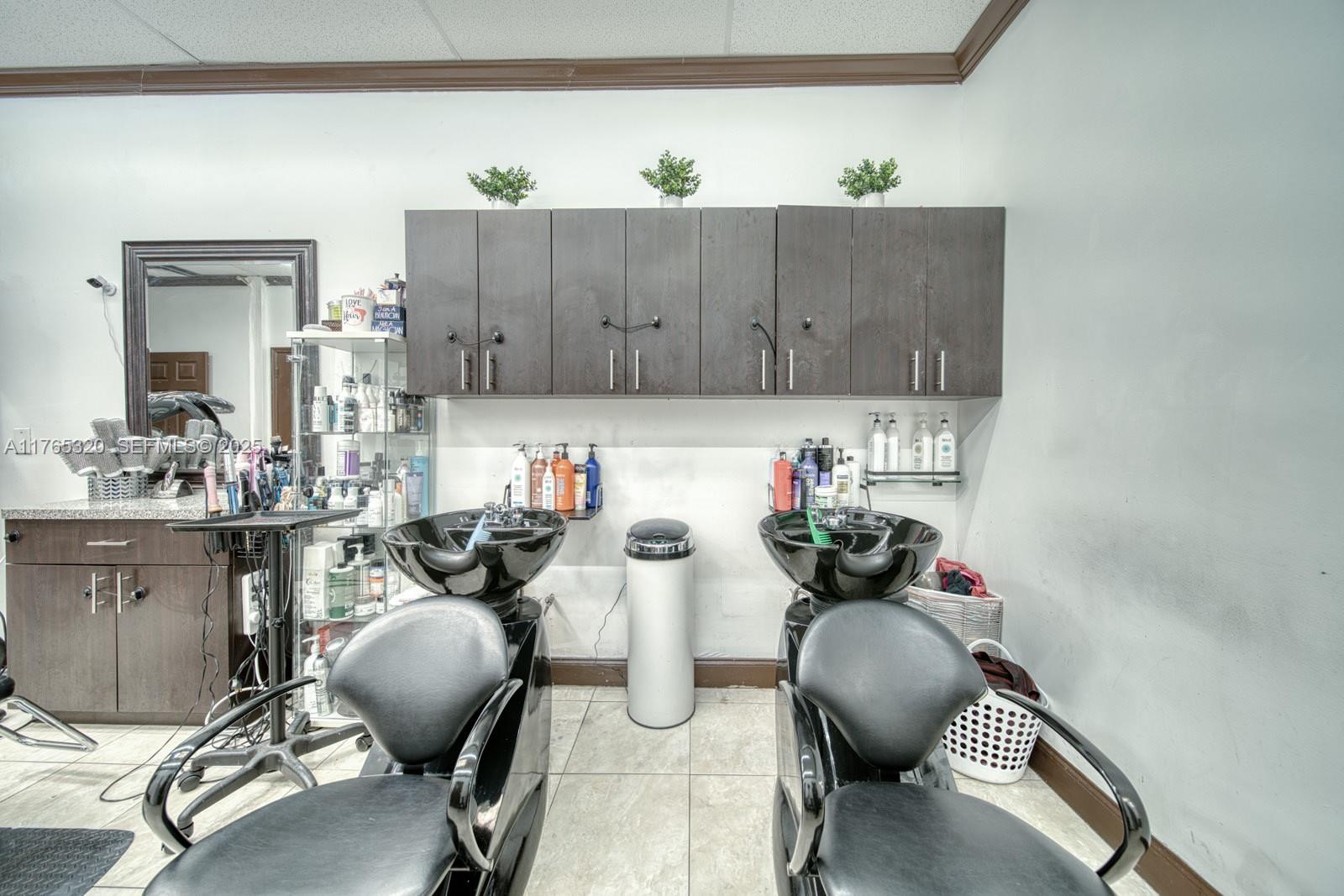 Beauty Salon Beauty Salon For Sale On 8th Street