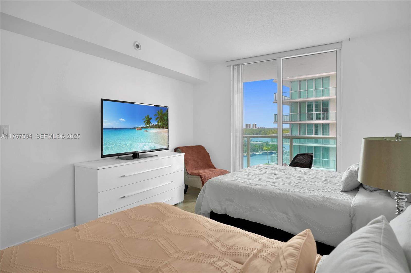 250 Sunny Isles Boulevard