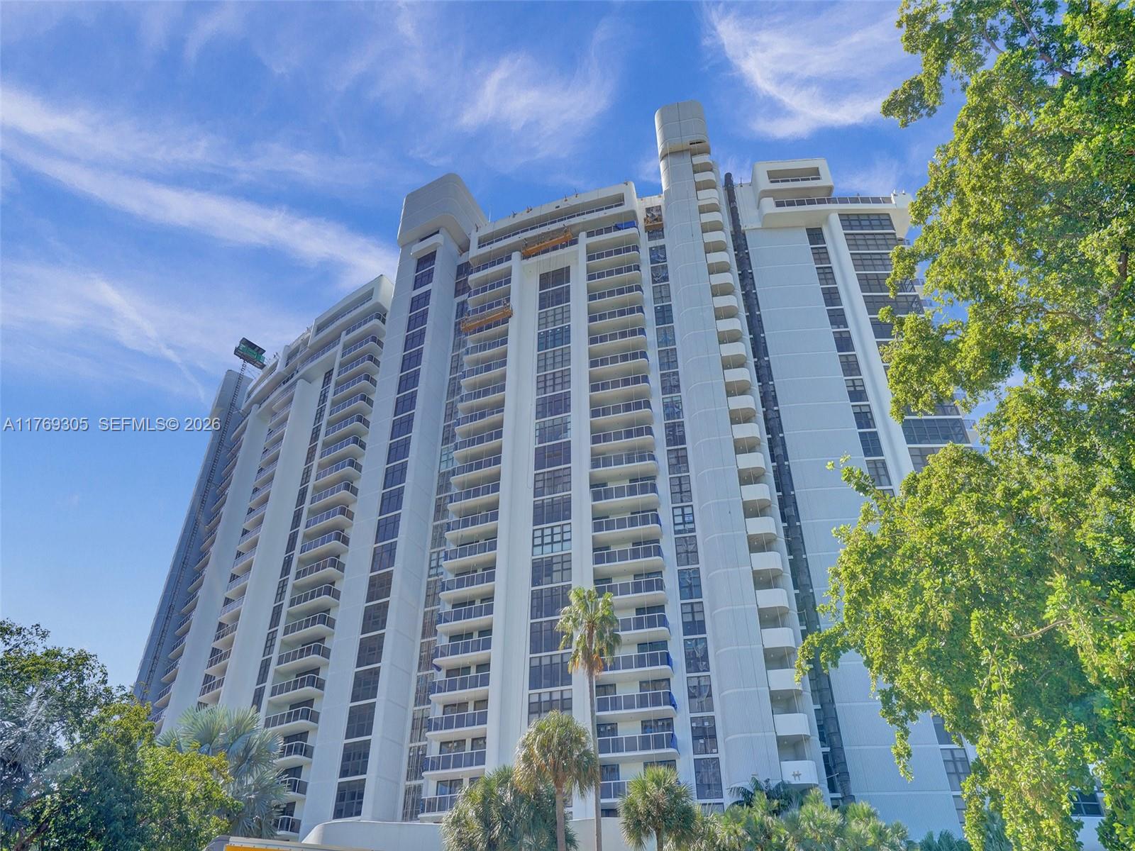 9 Island Avenue