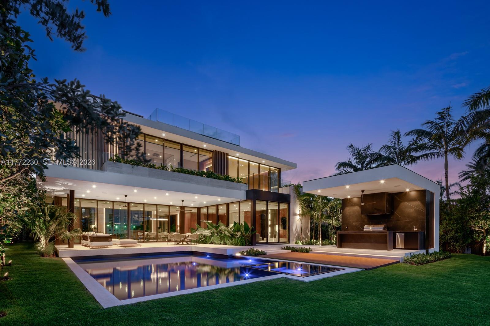 5515 Pine Tree Drive