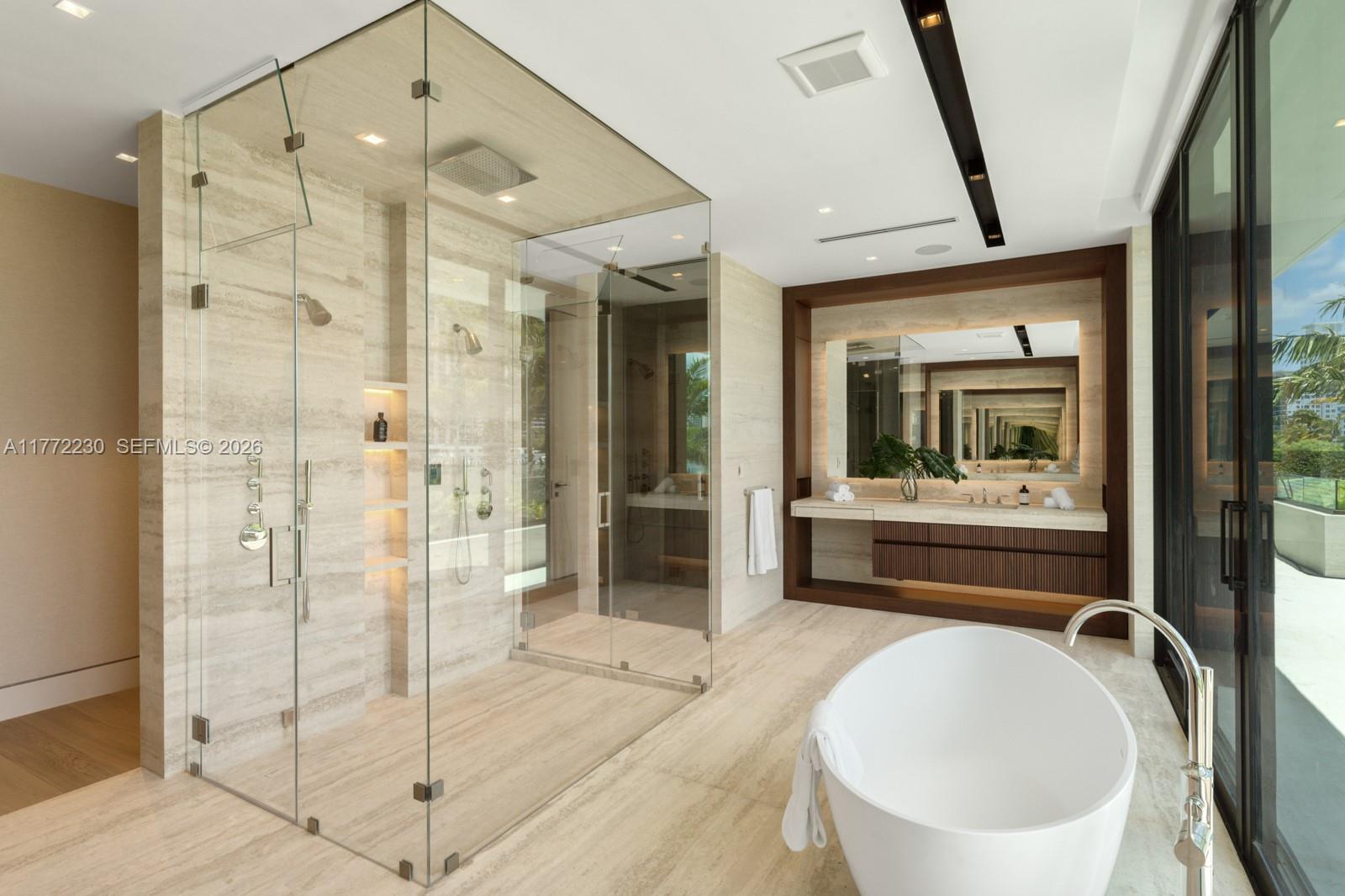 5515 Pine Tree Drive