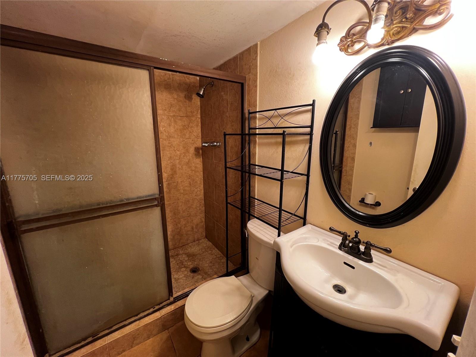 447 NE 195th Street