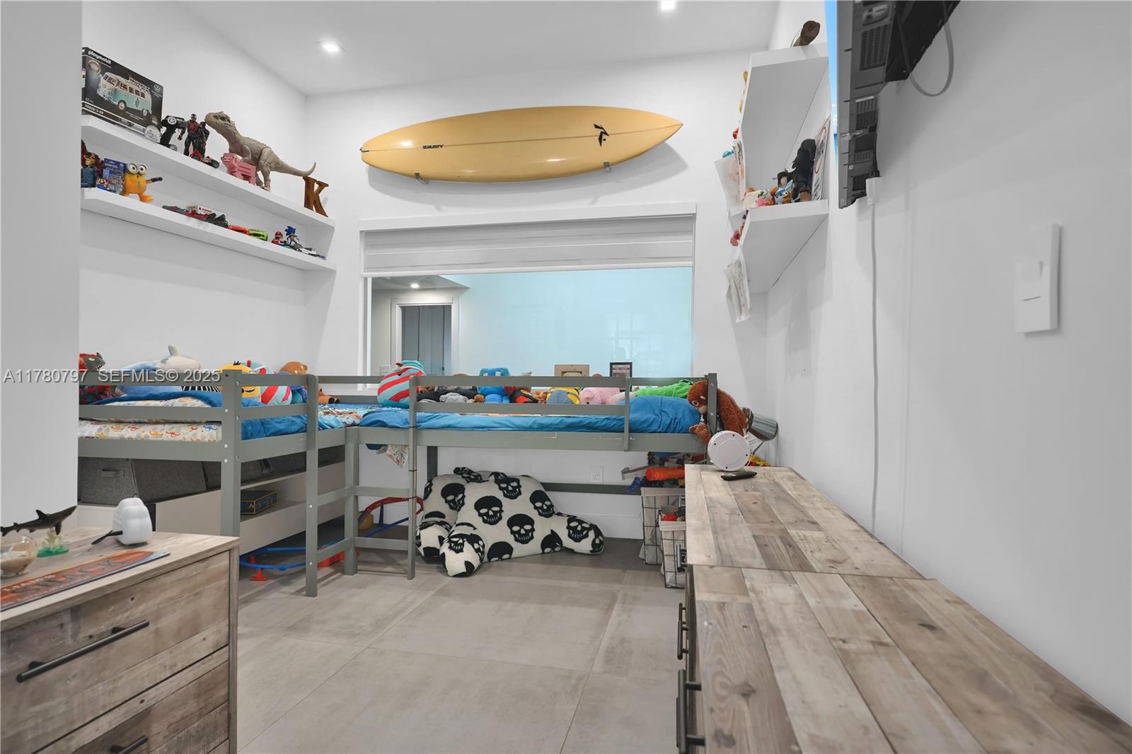 311 Poinciana Drive