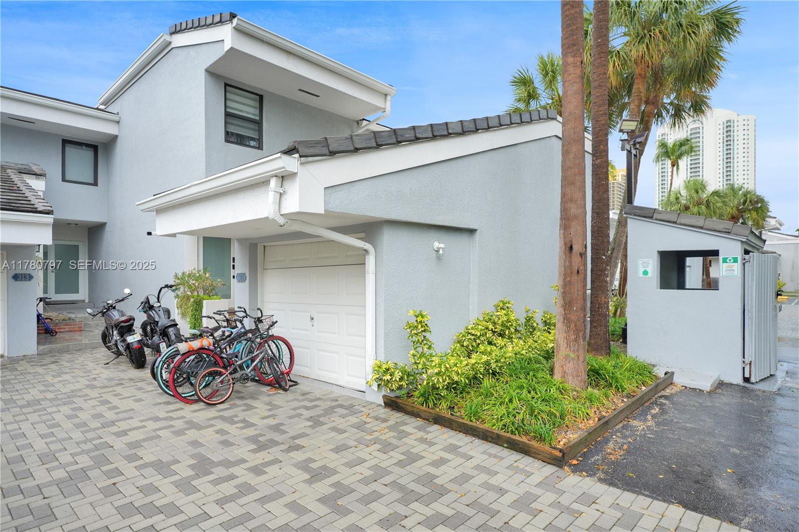 311 Poinciana Drive