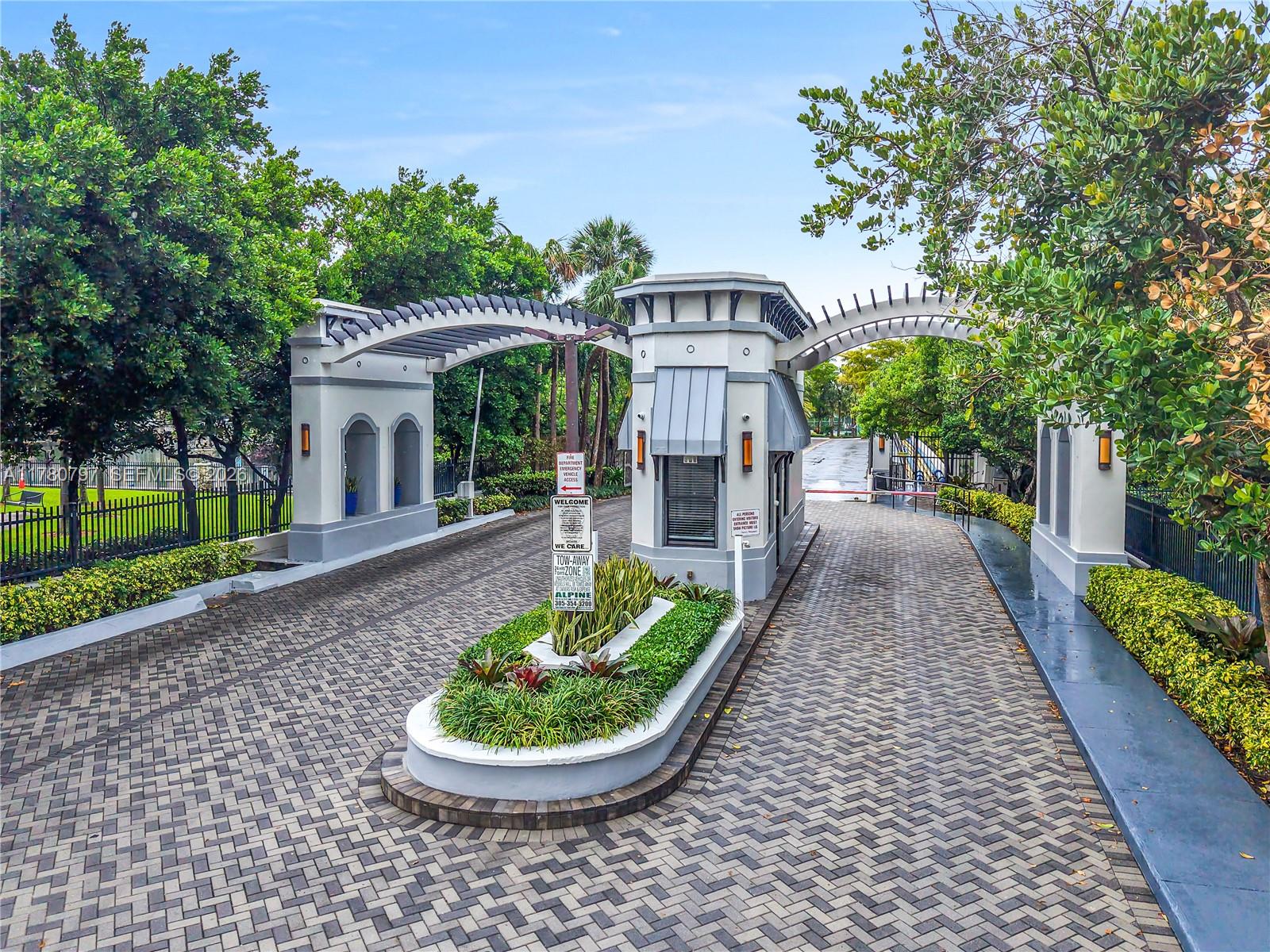 311 Poinciana Drive