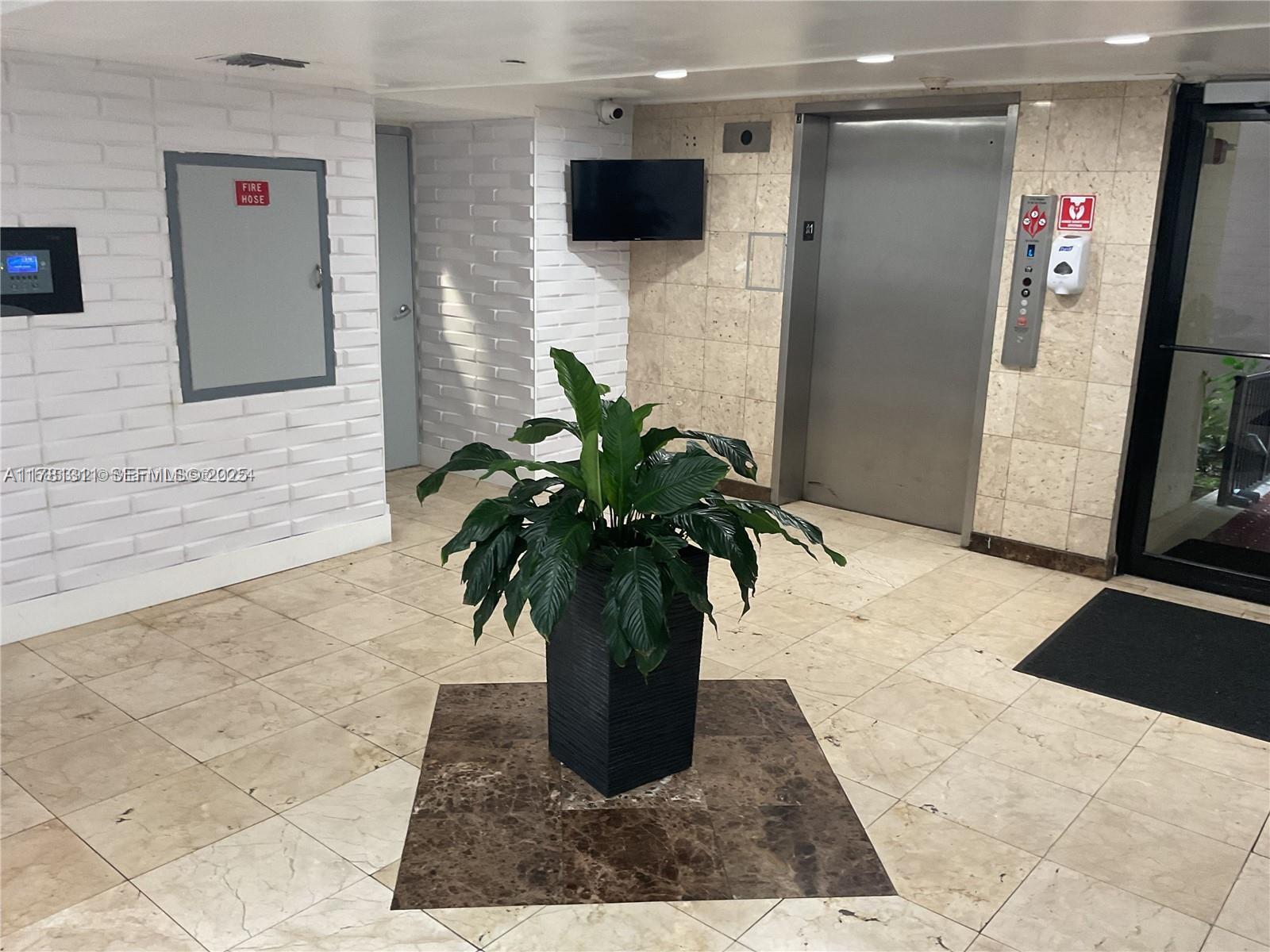 17011 N Bay Road