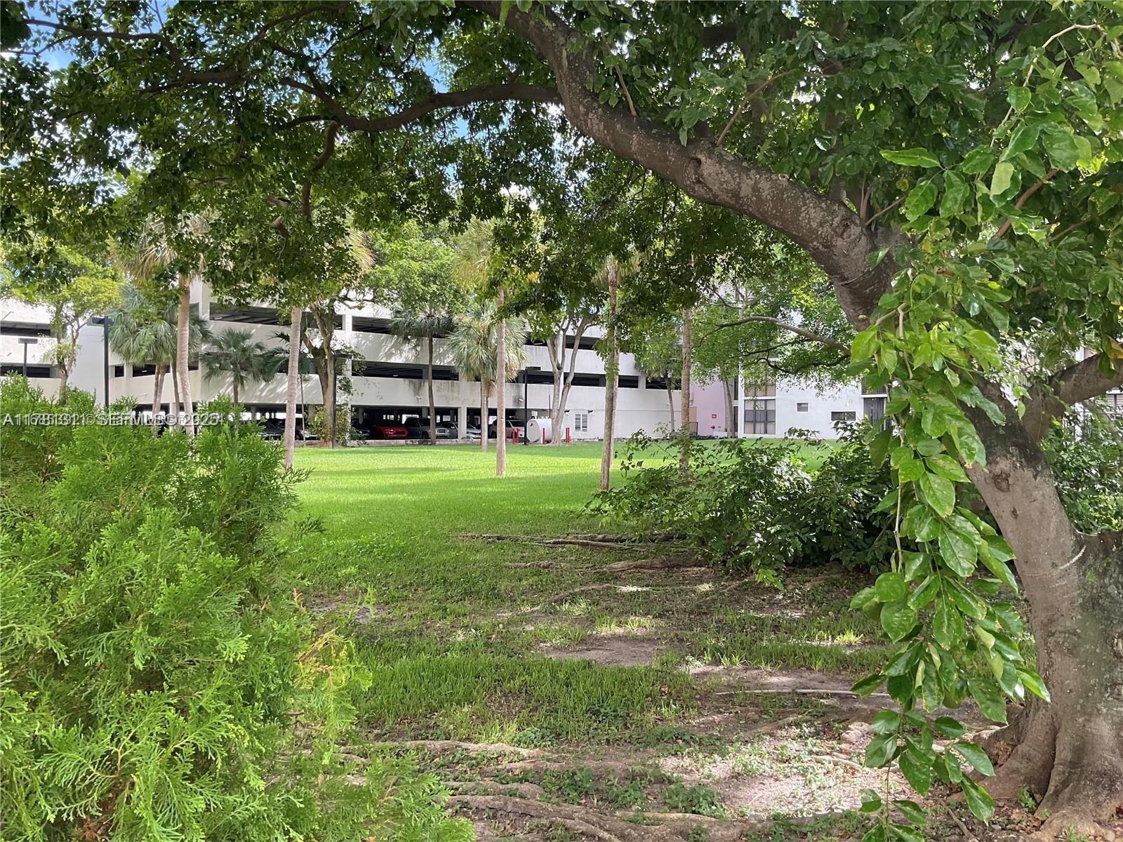 17011 N Bay Road