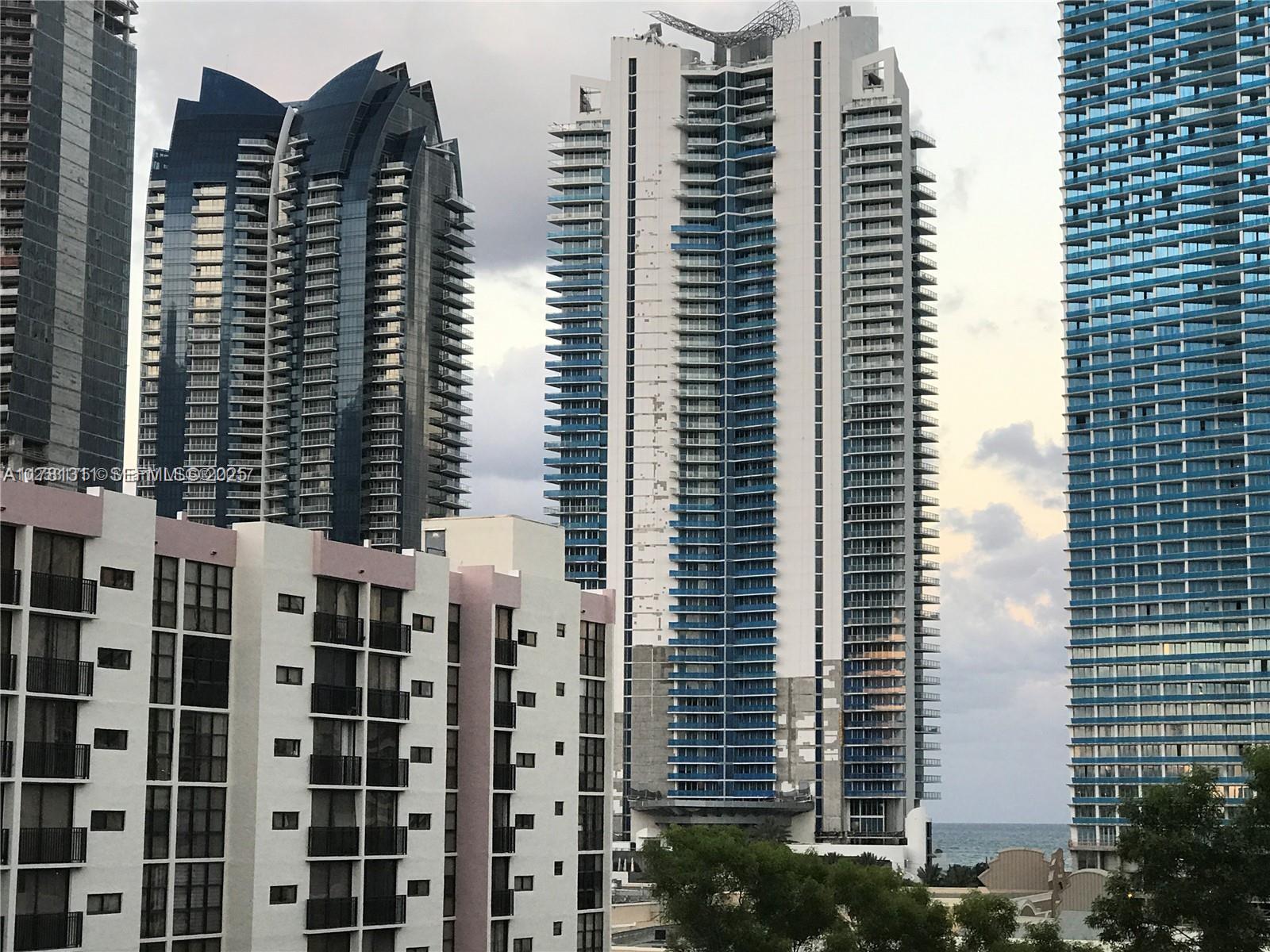 17011 N Bay Road
