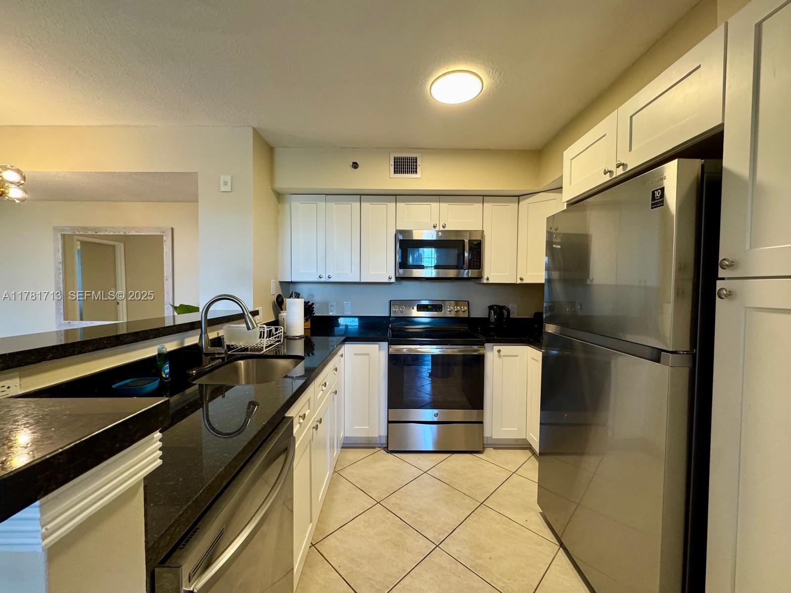 19501 E Country Club Drive