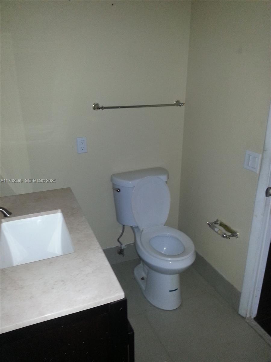 2750 NE 183rd Street