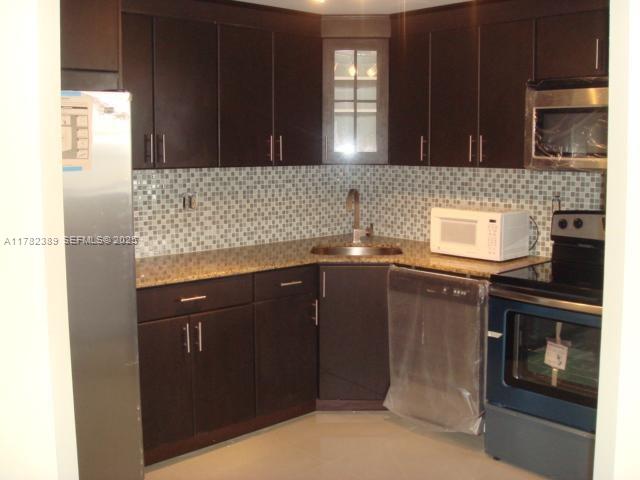 2750 NE 183rd Street