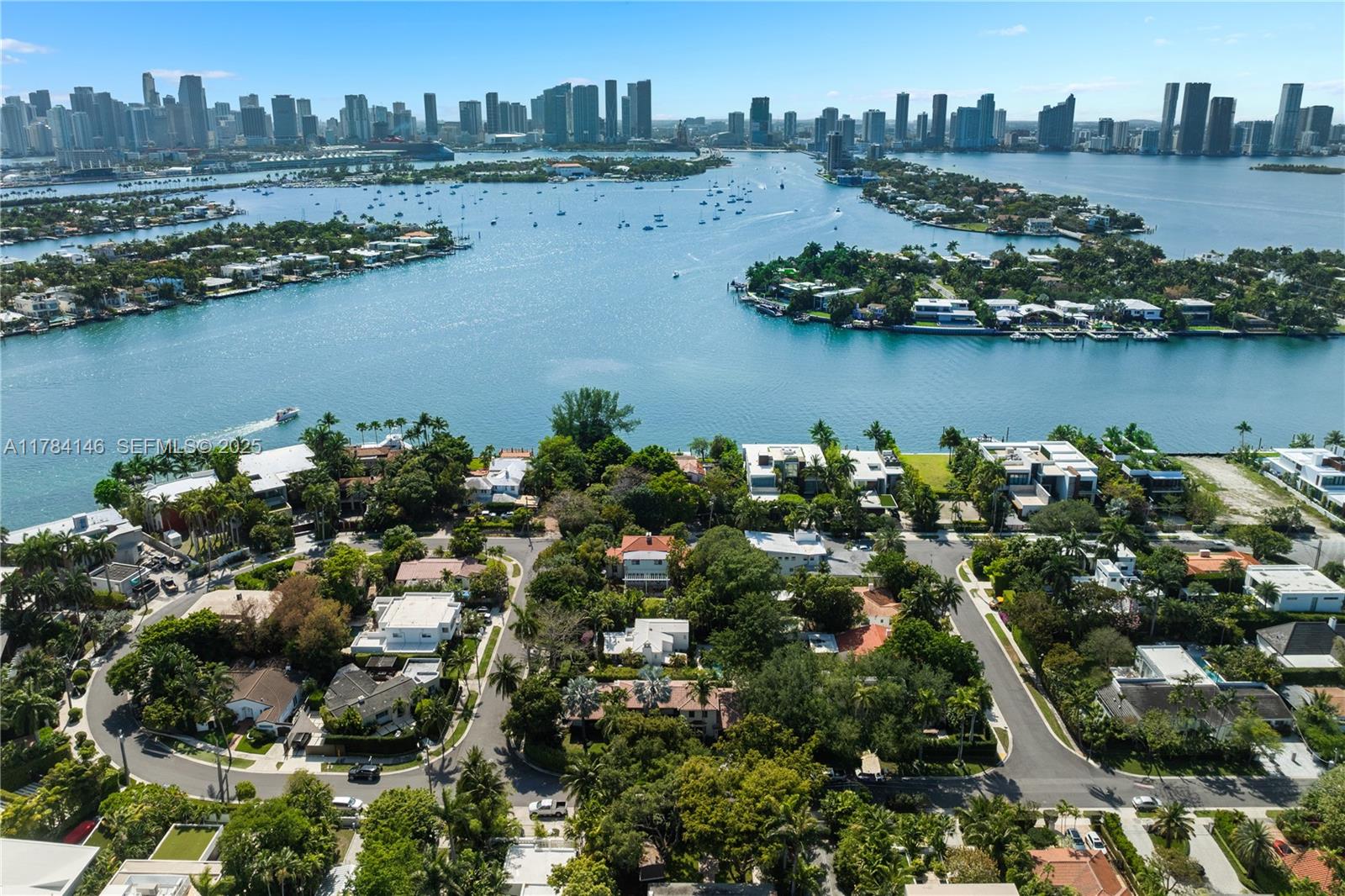 100 E Dilido Drive