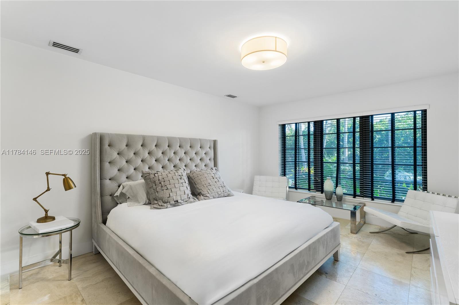 100 E Dilido Drive