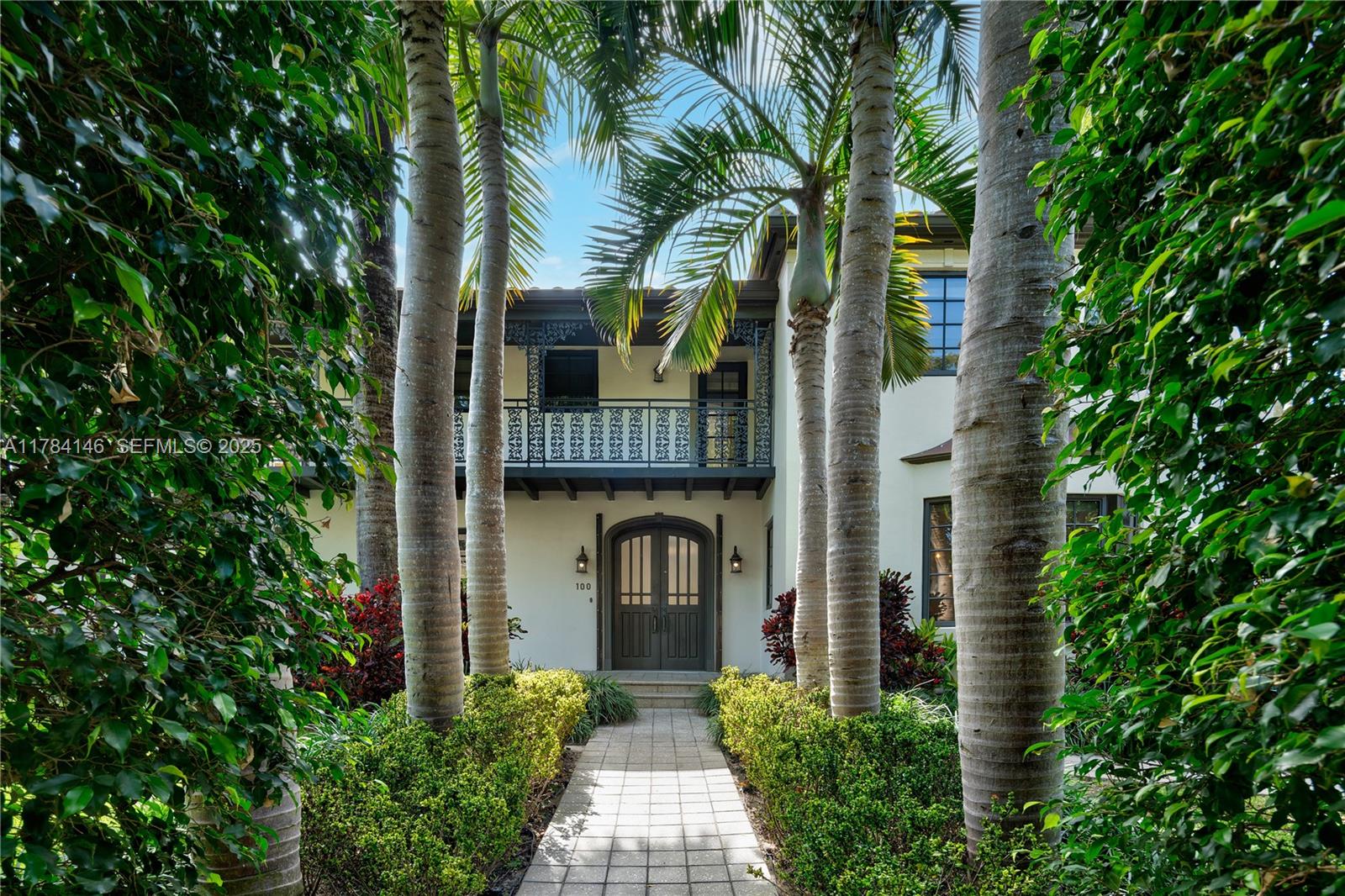 100 E Dilido Drive