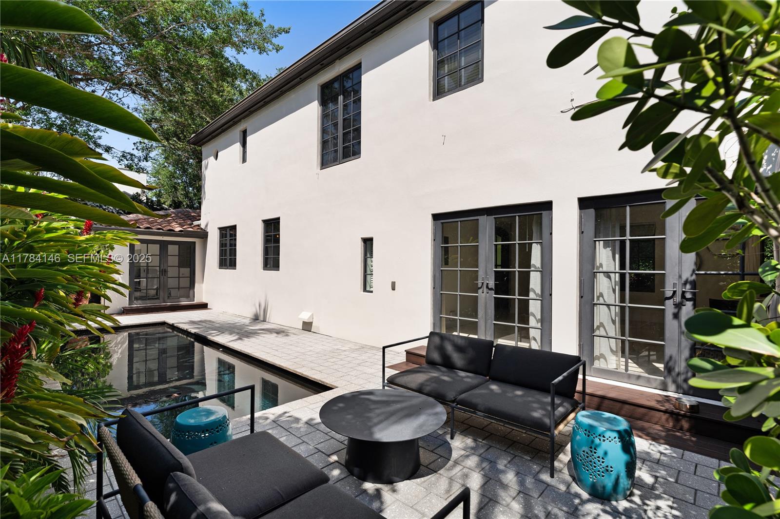 100 E Dilido Drive