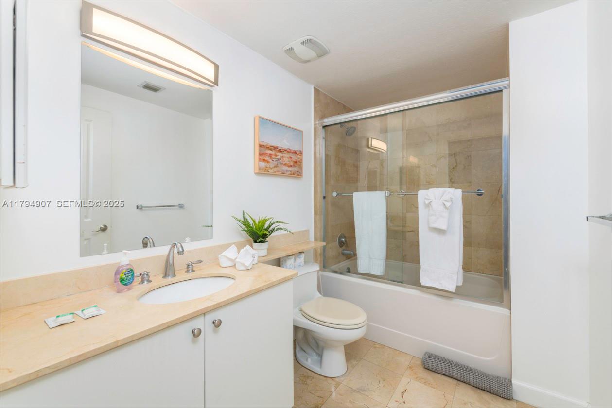 170 SE 14th Street