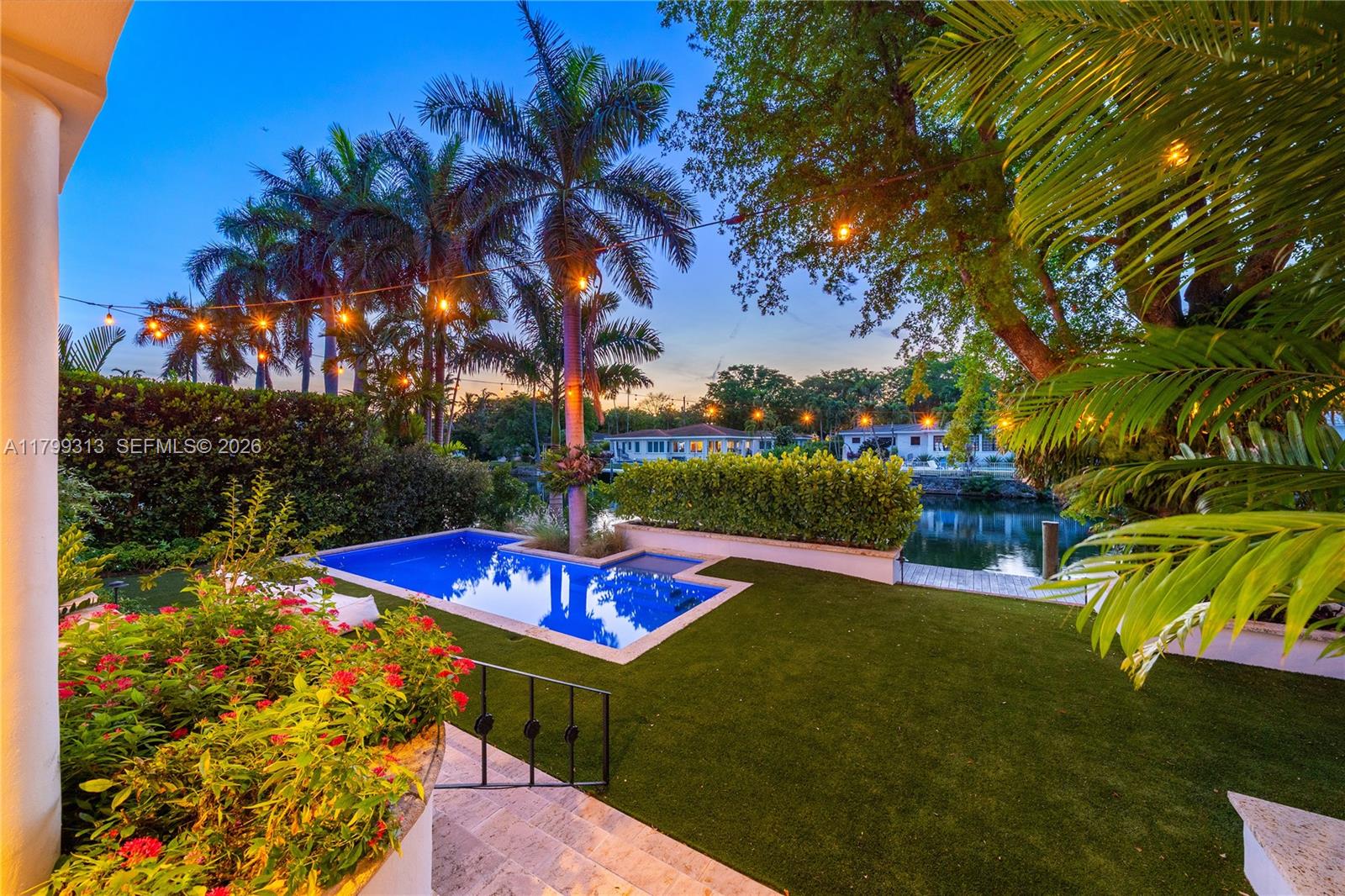 725 Vilabella Avenue