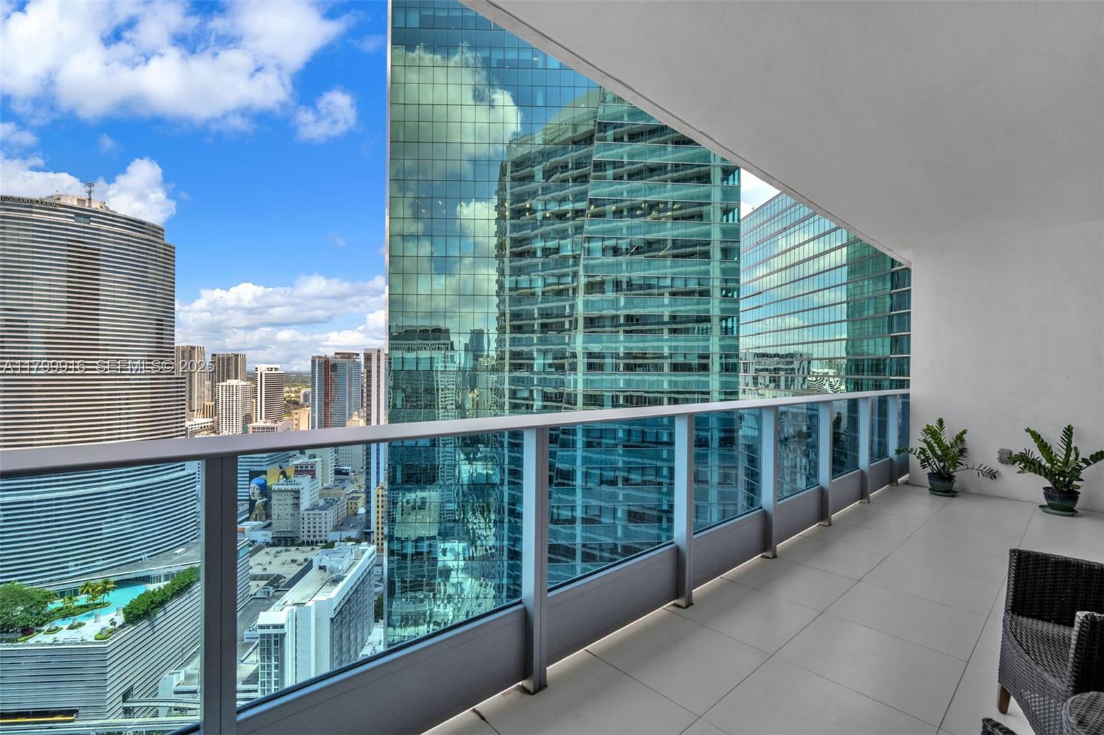 200 Biscayne Boulevard Way