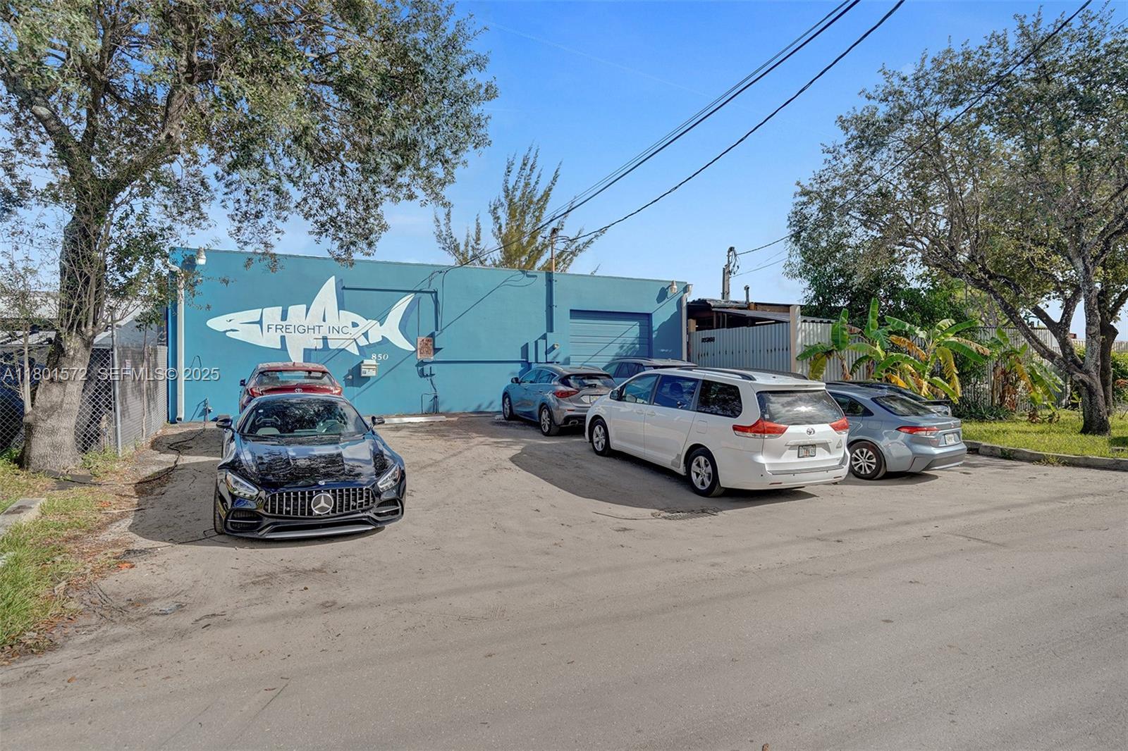 850 NW 12th Terrace