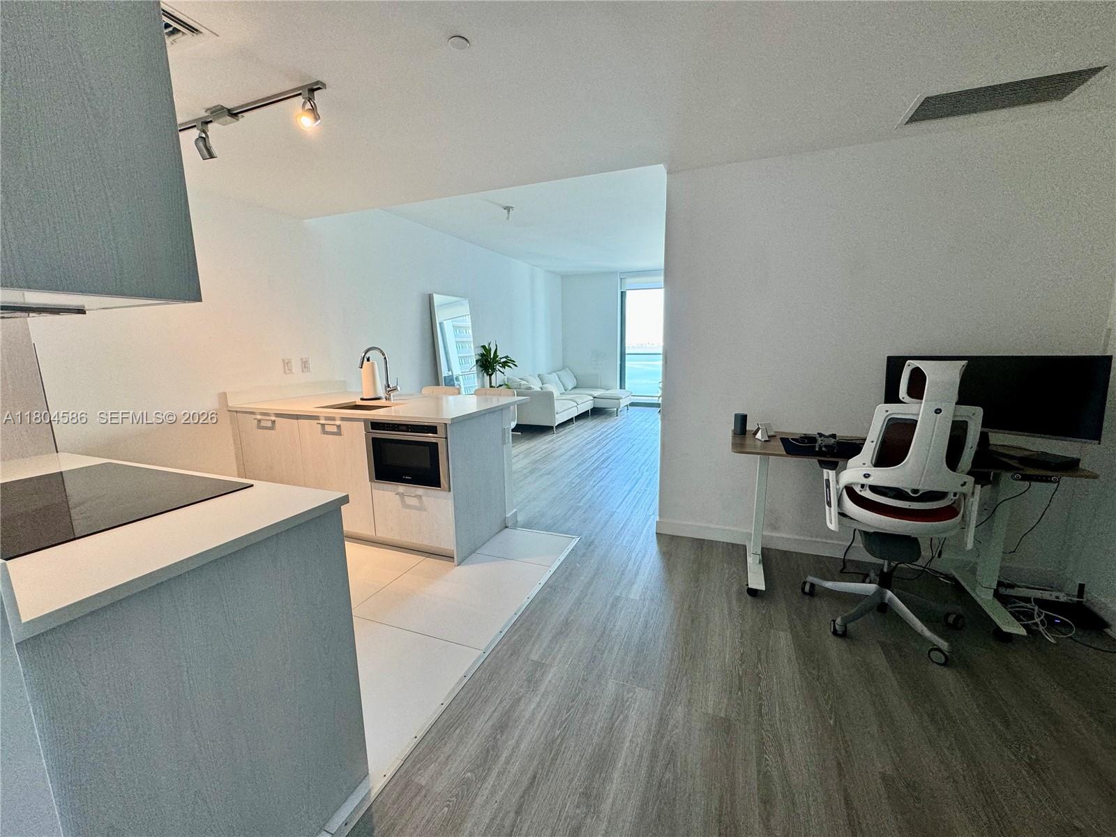 501 NE 31st Street