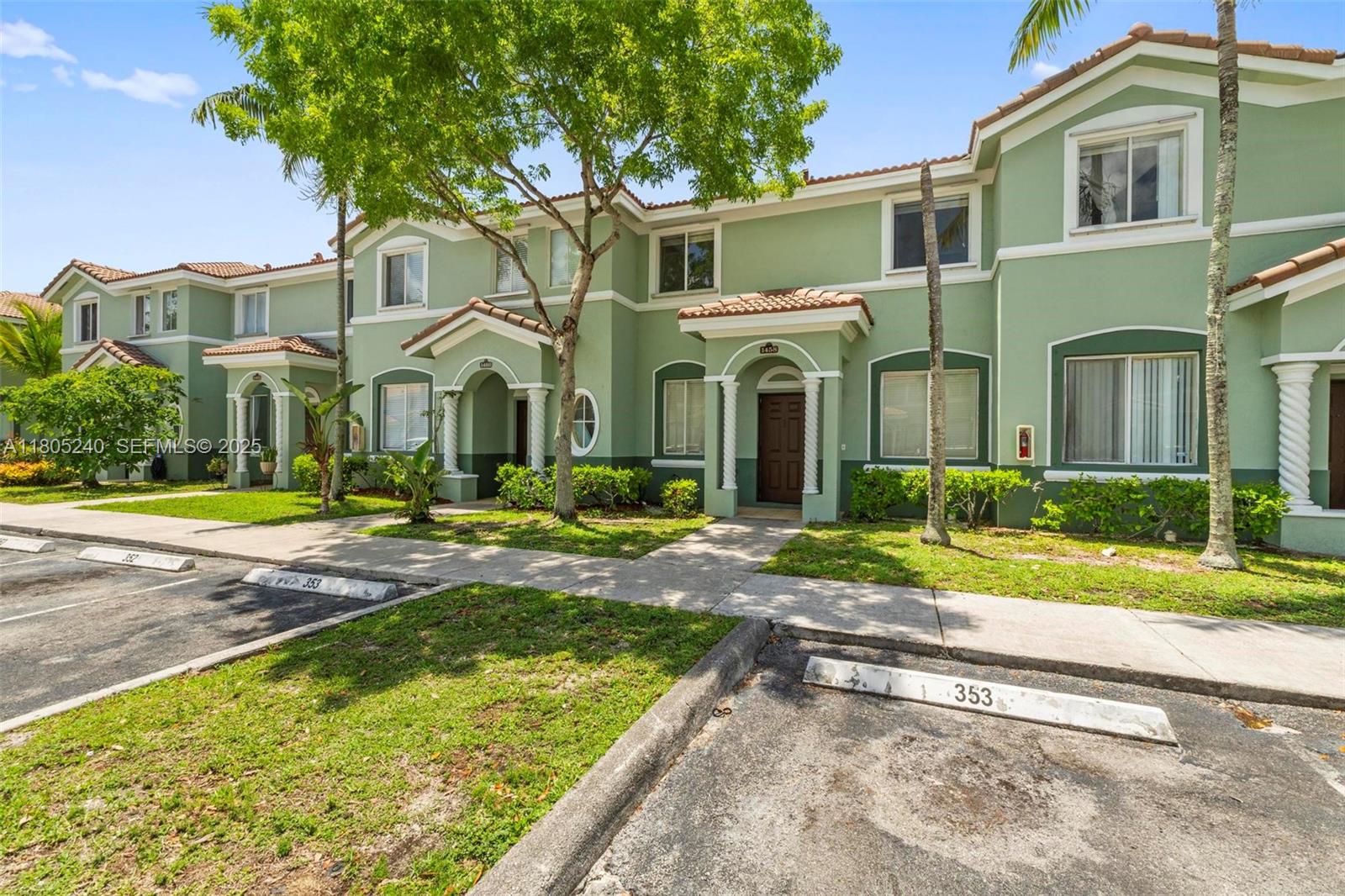 1458 SE 24th Court