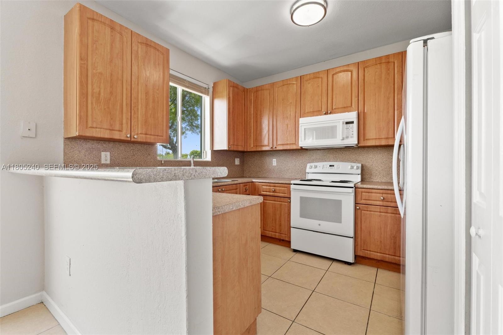 1458 SE 24th Court