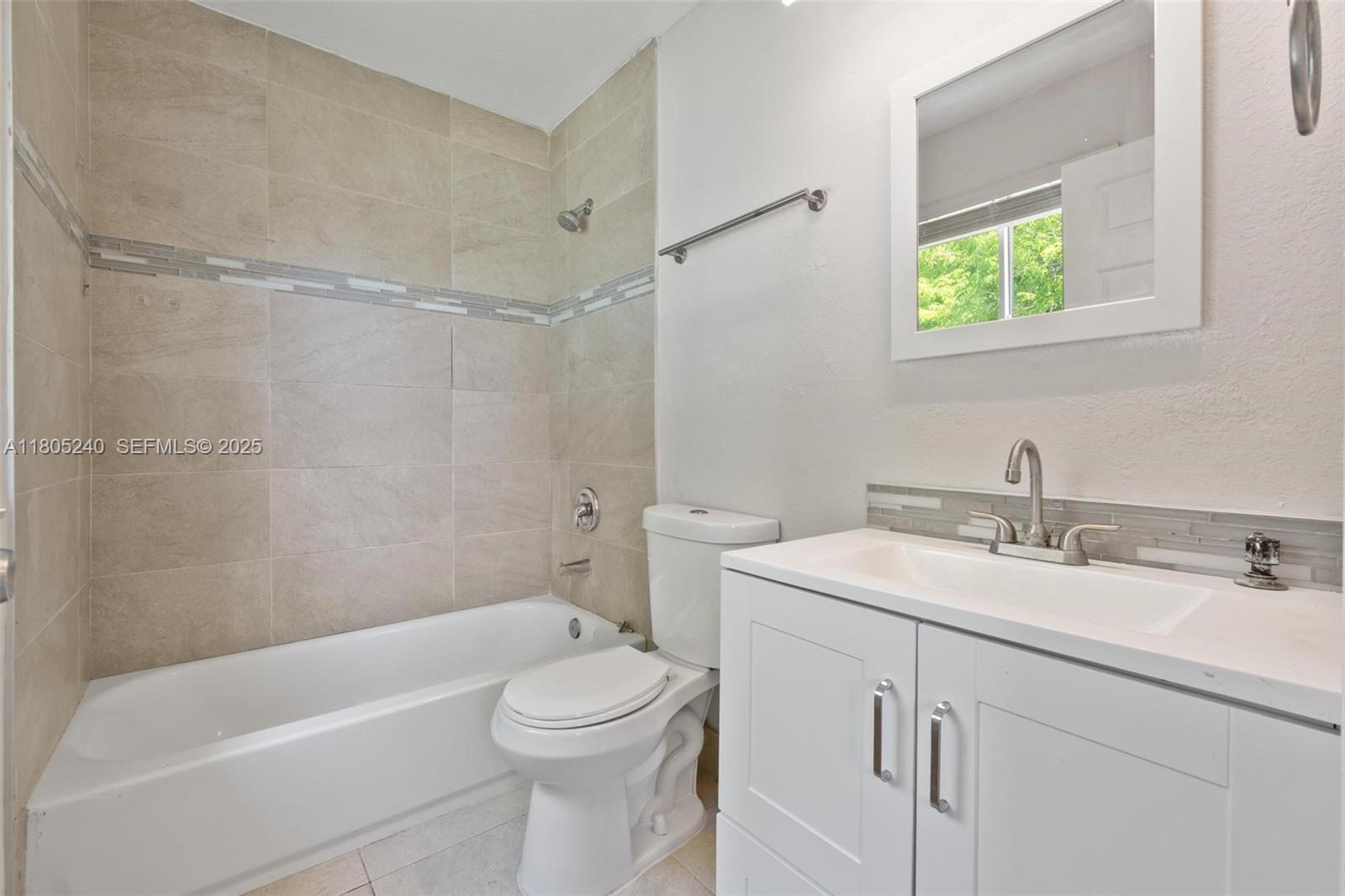 1458 SE 24th Court