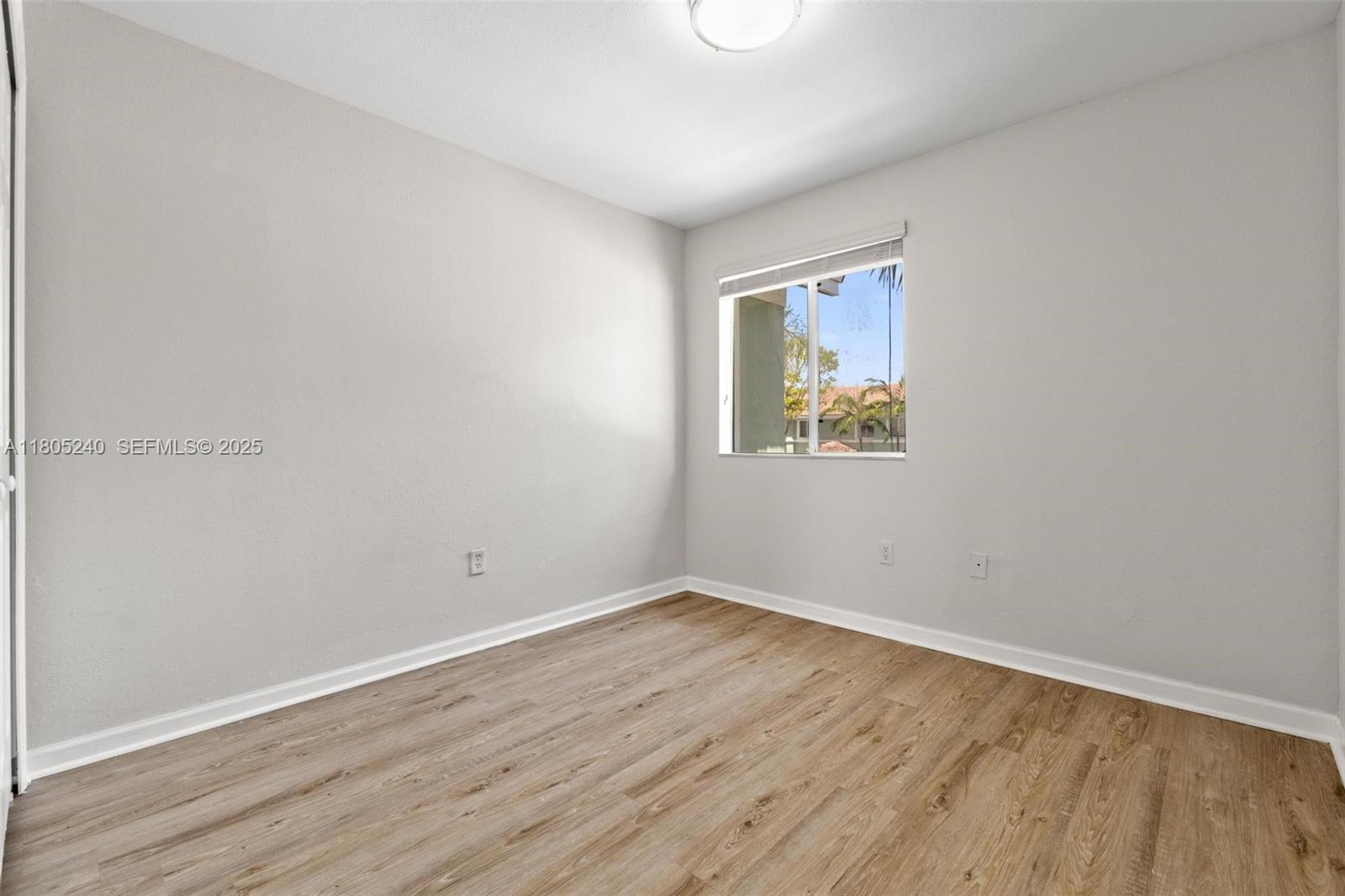 1458 SE 24th Court