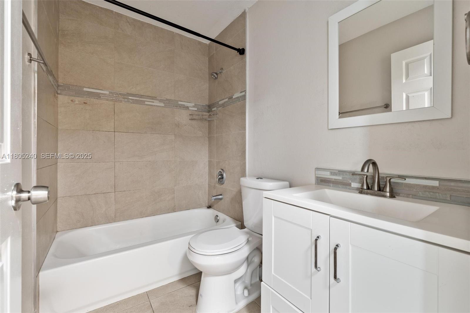 1458 SE 24th Court