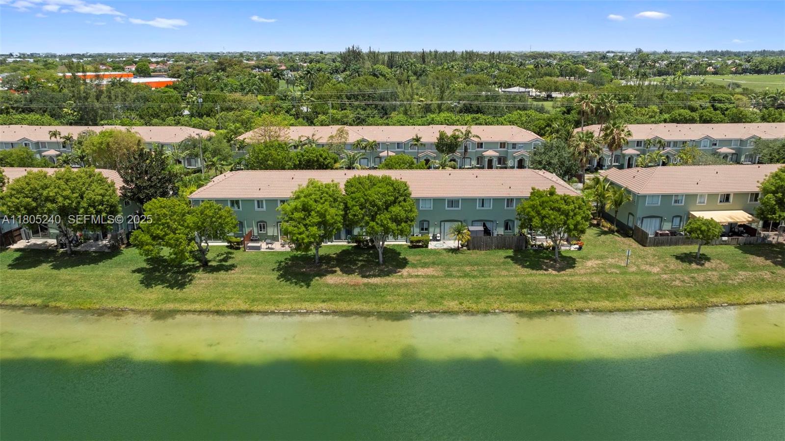 1458 SE 24th Court