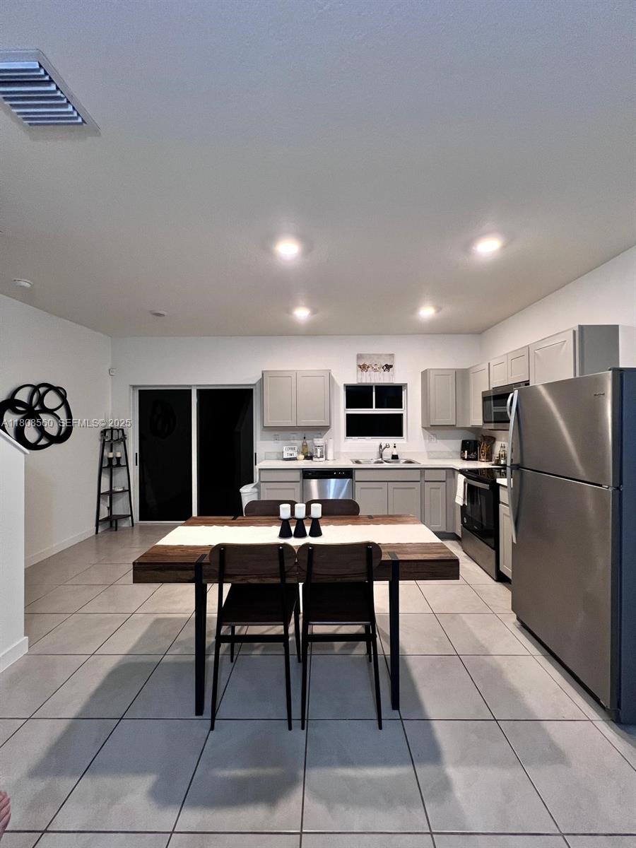 245 NE 3rd Court