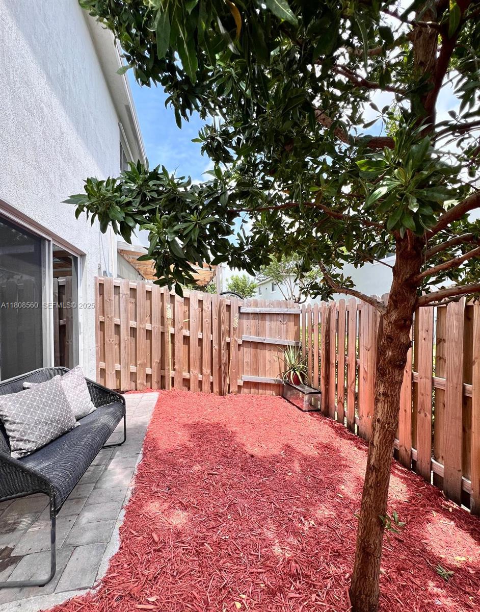 245 NE 3rd Court