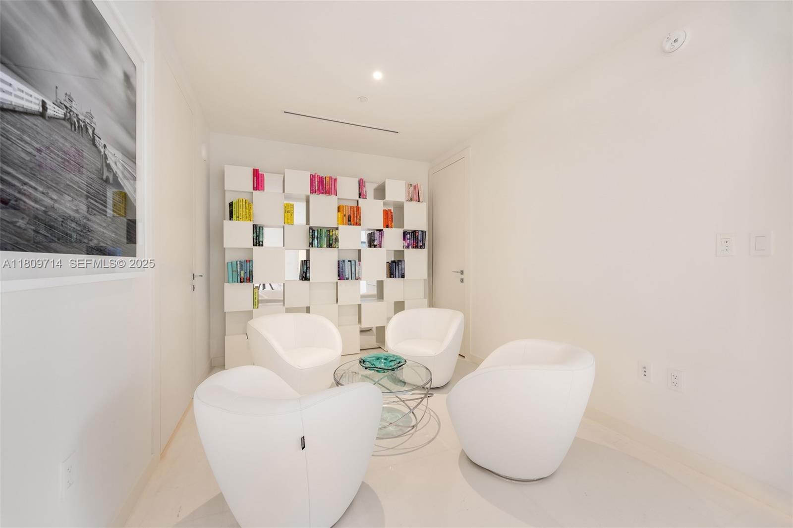 300 Biscayne Blvd Way