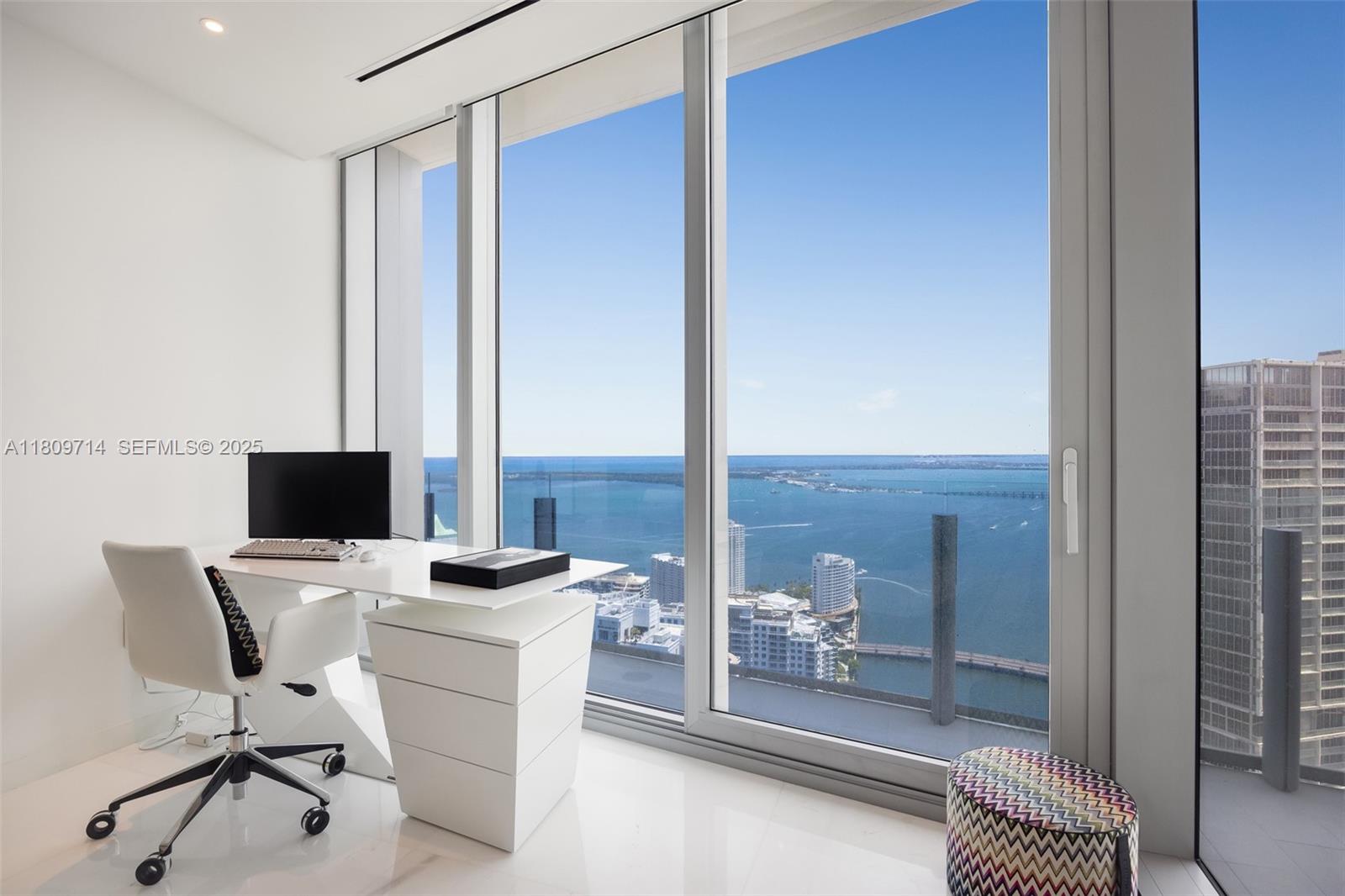 300 Biscayne Blvd Way