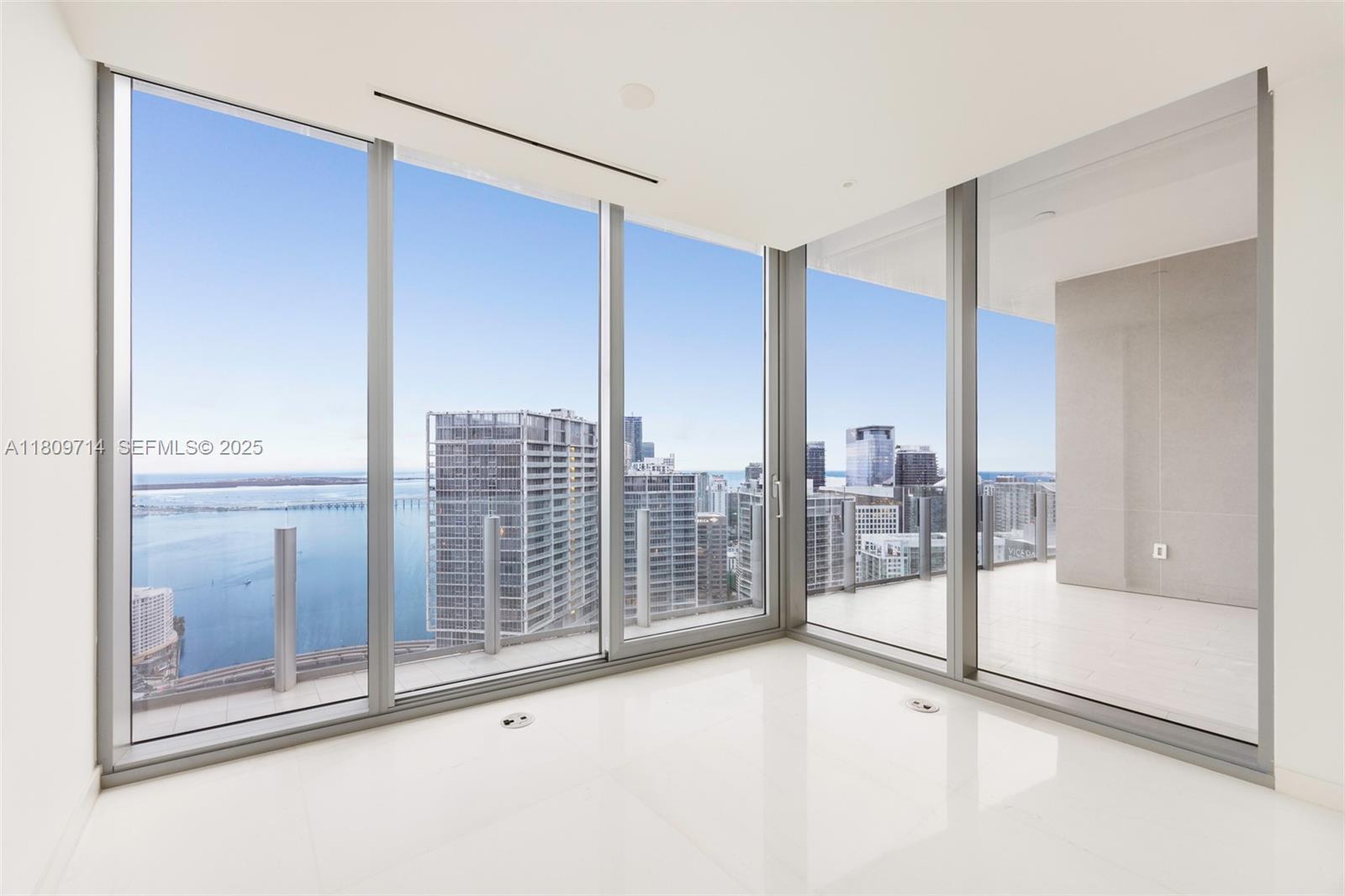 300 Biscayne Blvd Way
